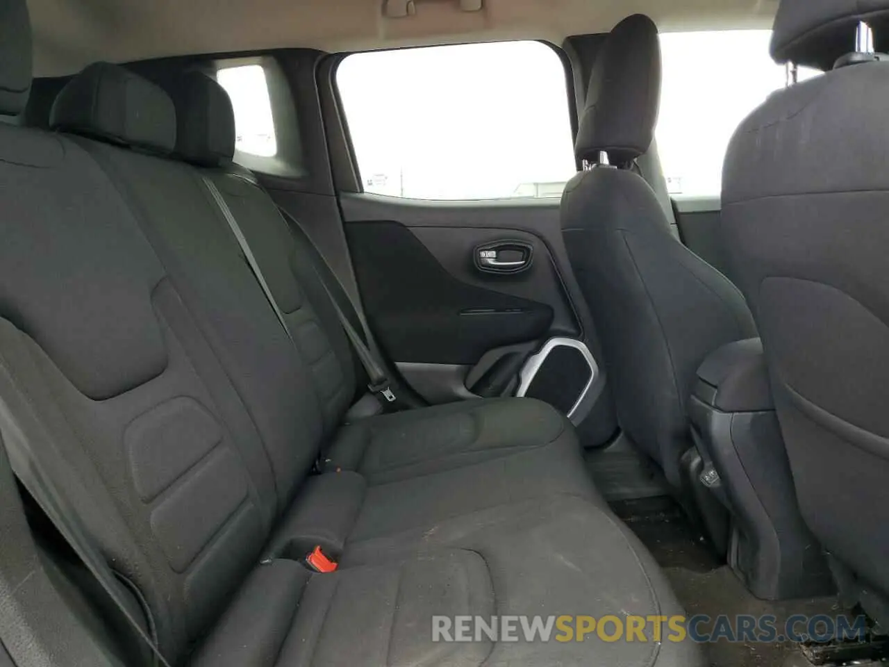 11 fotografías del automóvil dañado ZACNJBBB7KPK07332 JEEP RENEGADE 2019