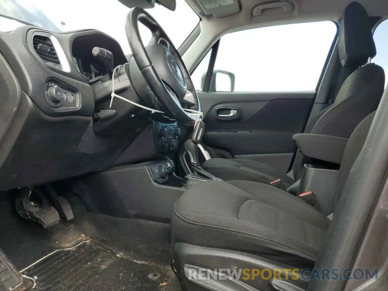 7 fotografías del automóvil dañado ZACNJBBB7KPK07332 JEEP RENEGADE 2019