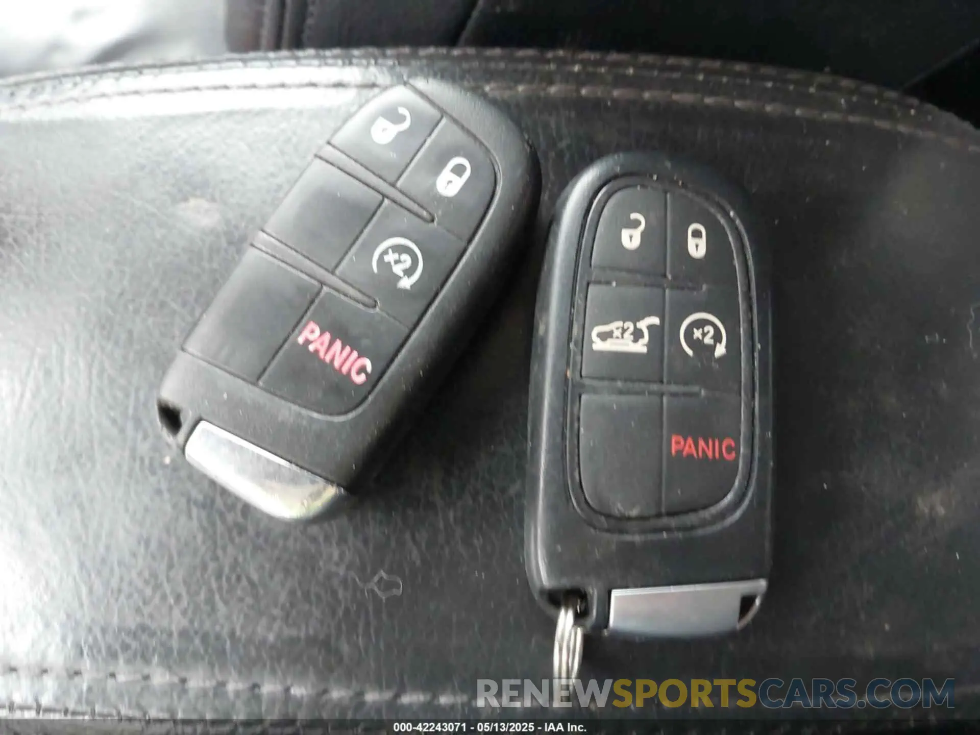11 fotografías del automóvil dañado ZACNJBBB7KPK13597 JEEP RENEGADE 2019