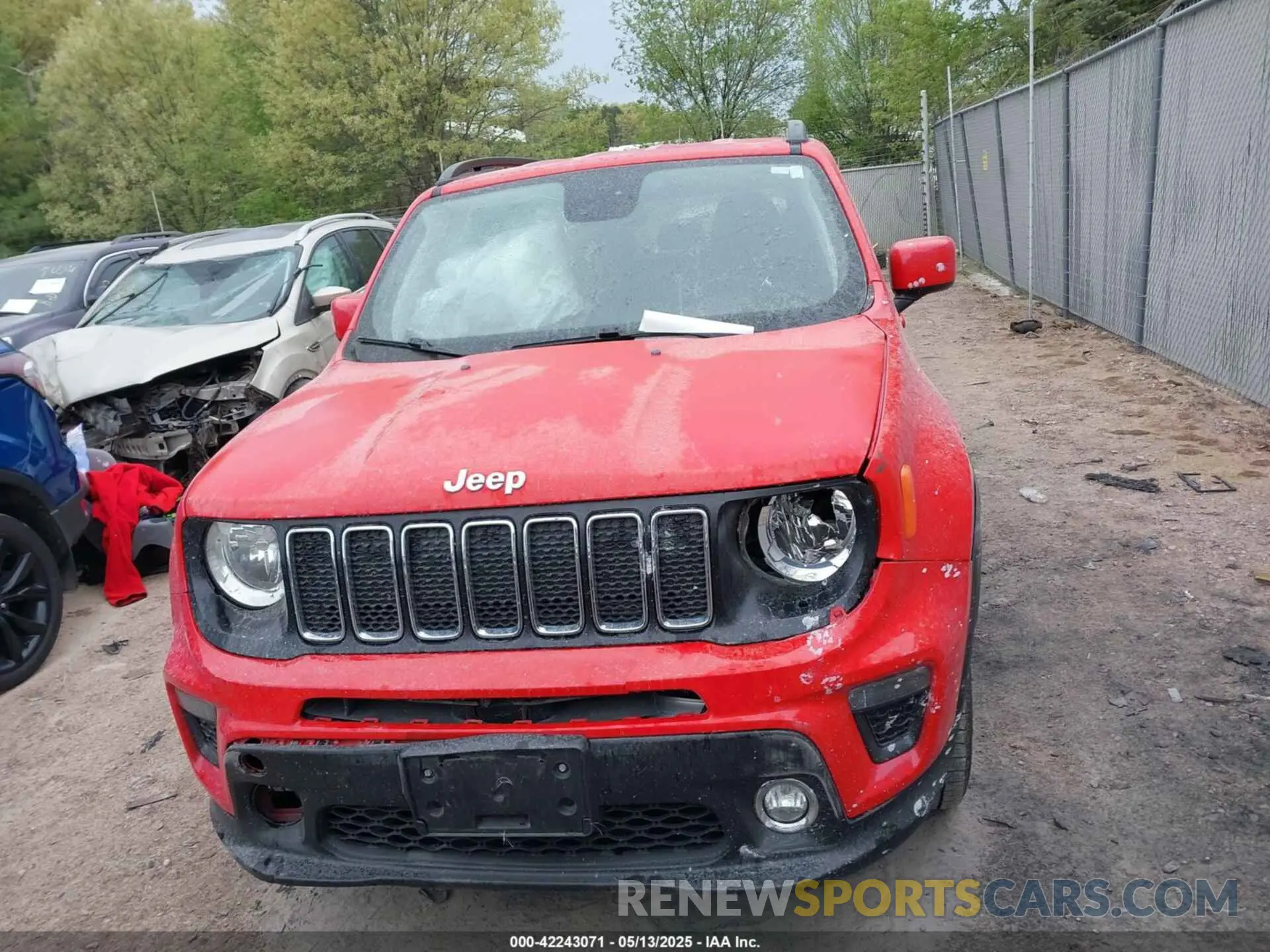 12 fotografías del automóvil dañado ZACNJBBB7KPK13597 JEEP RENEGADE 2019