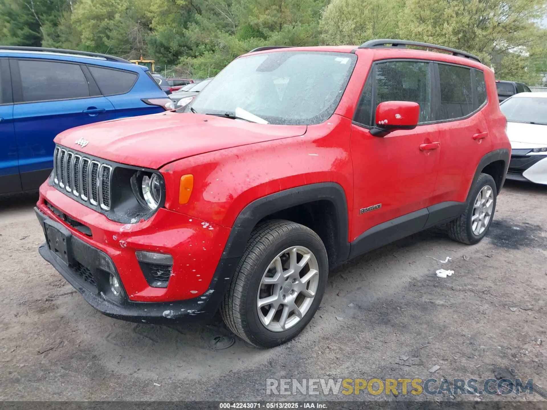 2 fotografías del automóvil dañado ZACNJBBB7KPK13597 JEEP RENEGADE 2019