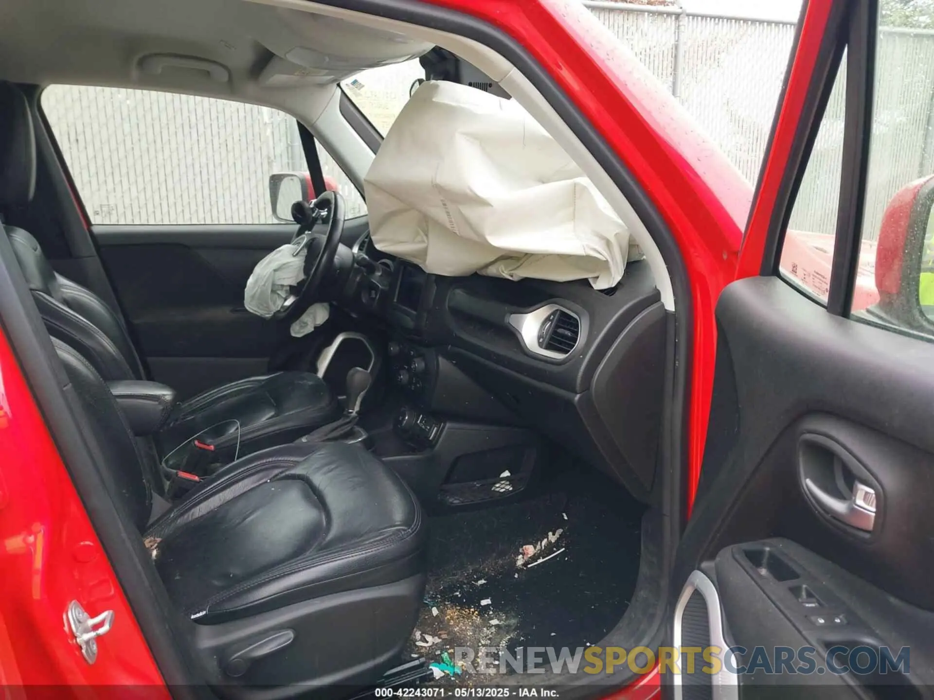 5 fotografías del automóvil dañado ZACNJBBB7KPK13597 JEEP RENEGADE 2019