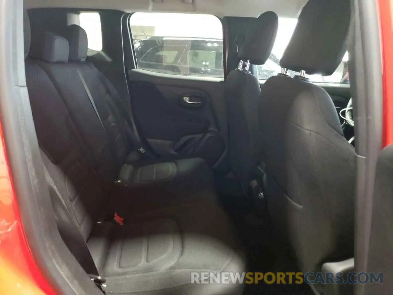 11 fotografías del automóvil dañado ZACNJBBB7KPK23742 JEEP RENEGADE 2019