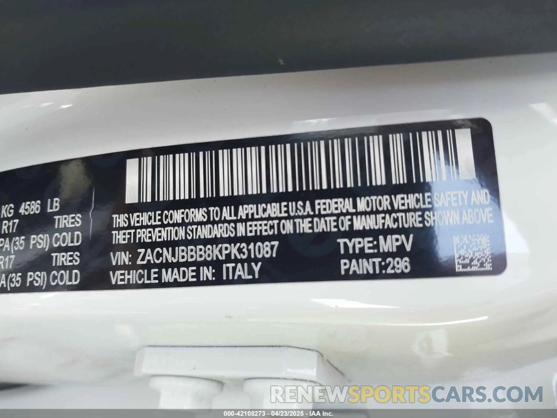9 fotografías del automóvil dañado ZACNJBBB8KPK31087 JEEP RENEGADE 2019