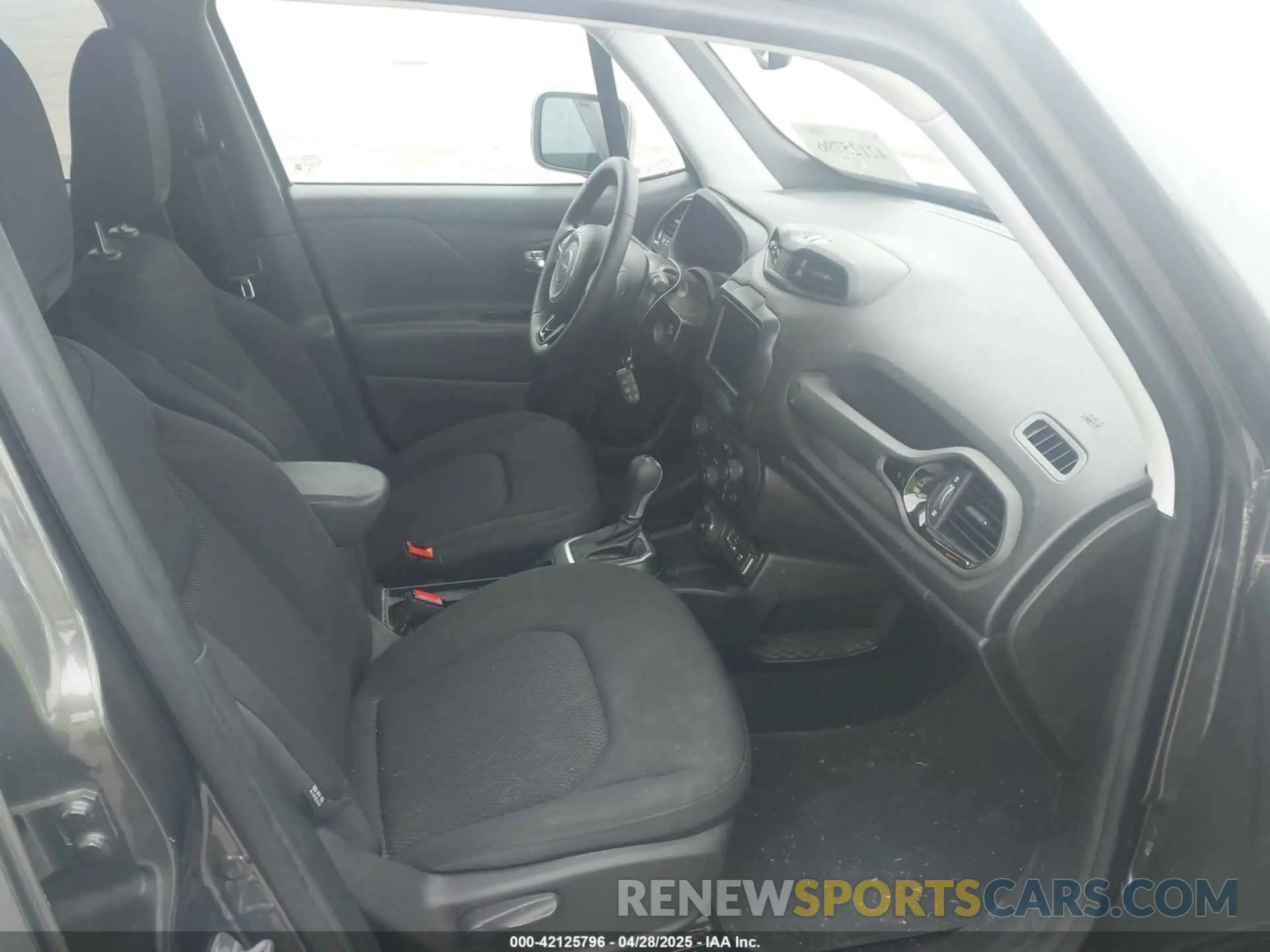 5 fotografías del automóvil dañado ZACNJBBBXKPJ77405 JEEP RENEGADE 2019