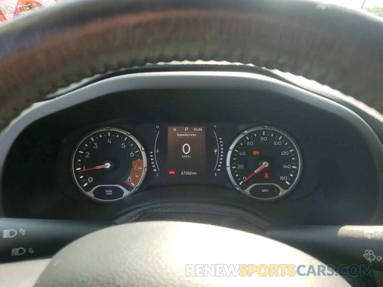 9 fotografías del automóvil dañado ZACNJBBBXKPJ78778 JEEP RENEGADE 2019