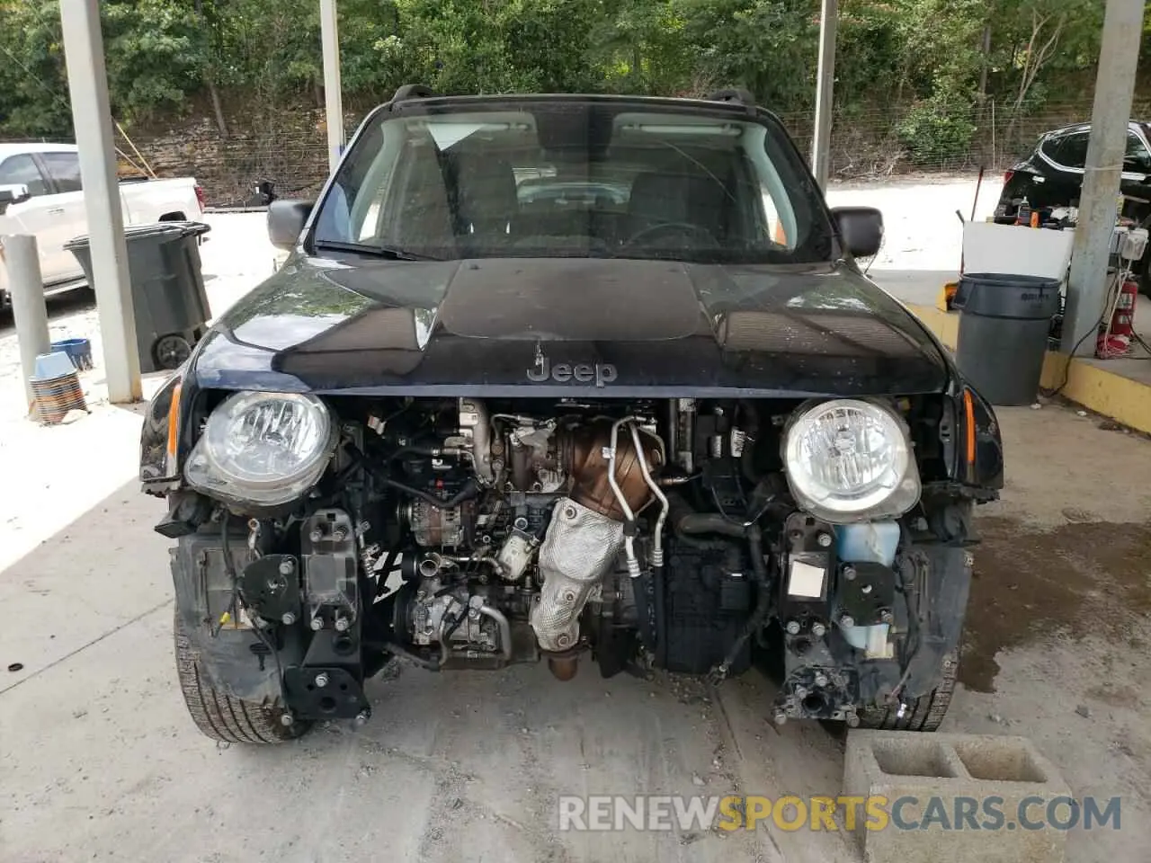5 fotografías del automóvil dañado ZACNJBC11KPK05159 JEEP RENEGADE 2019