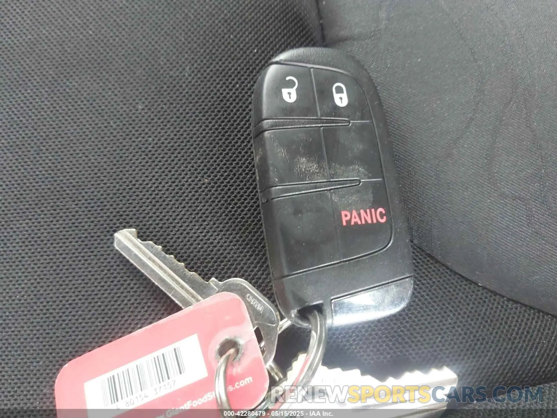 11 fotografías del automóvil dañado ZACNJBC14KPK13840 JEEP RENEGADE 2019