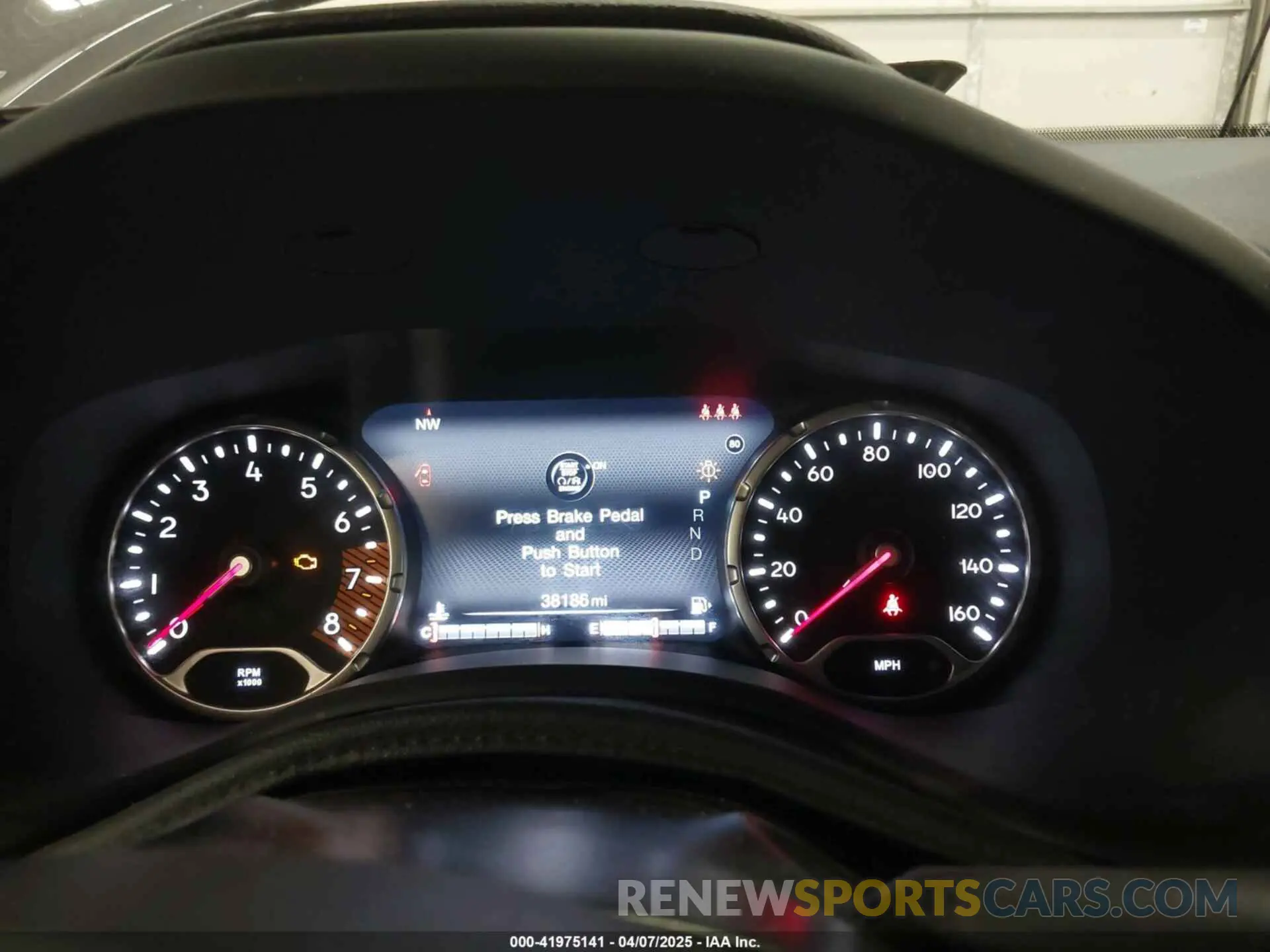 7 fotografías del automóvil dañado ZACNJBC17KPK22354 JEEP RENEGADE 2019