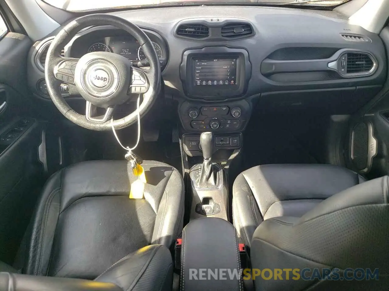 8 fotografías del automóvil dañado ZACNJBD18KPJ93686 JEEP RENEGADE 2019
