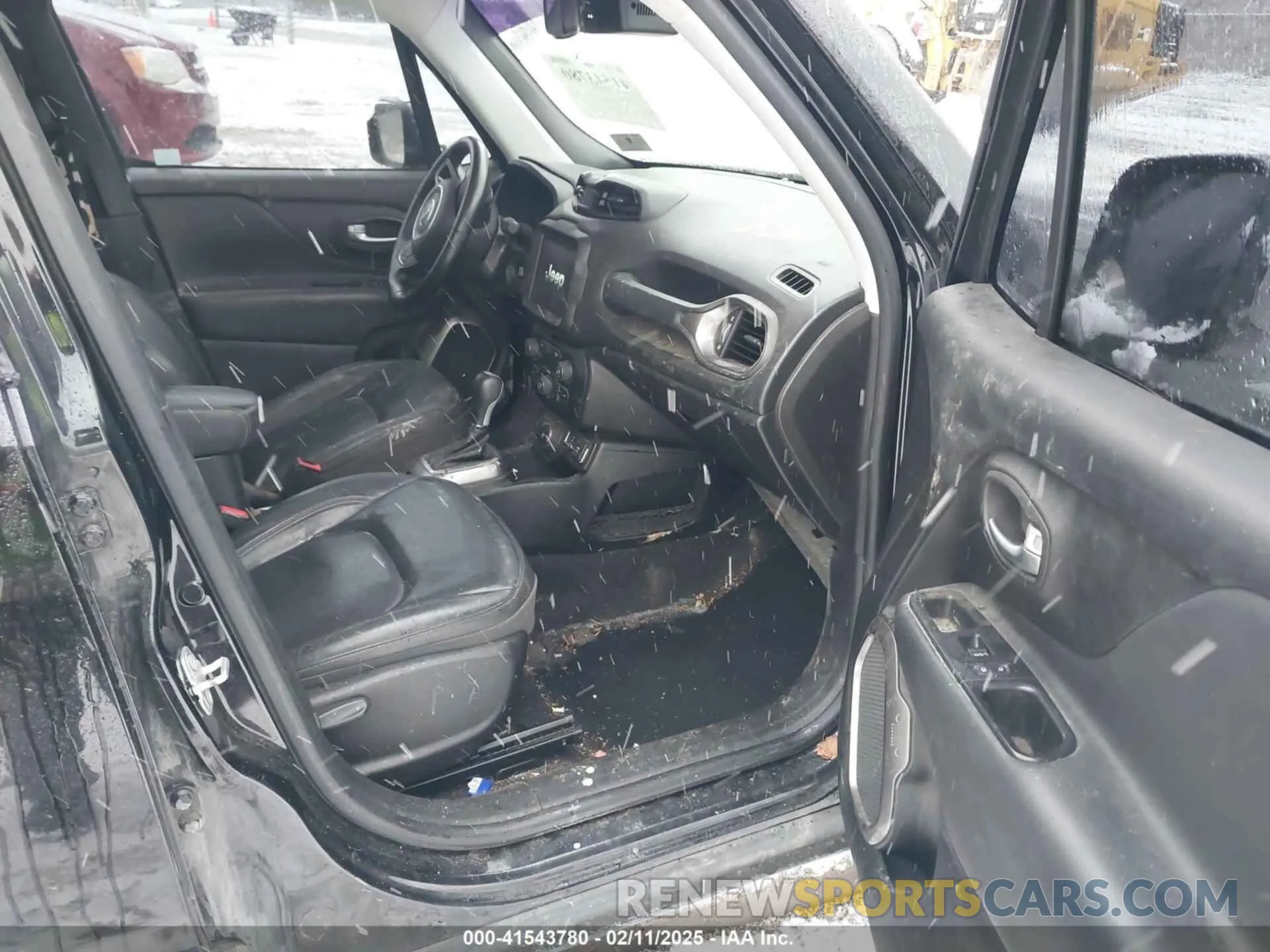 5 fotografías del automóvil dañado ZACNJBD19KPJ93616 JEEP RENEGADE 2019