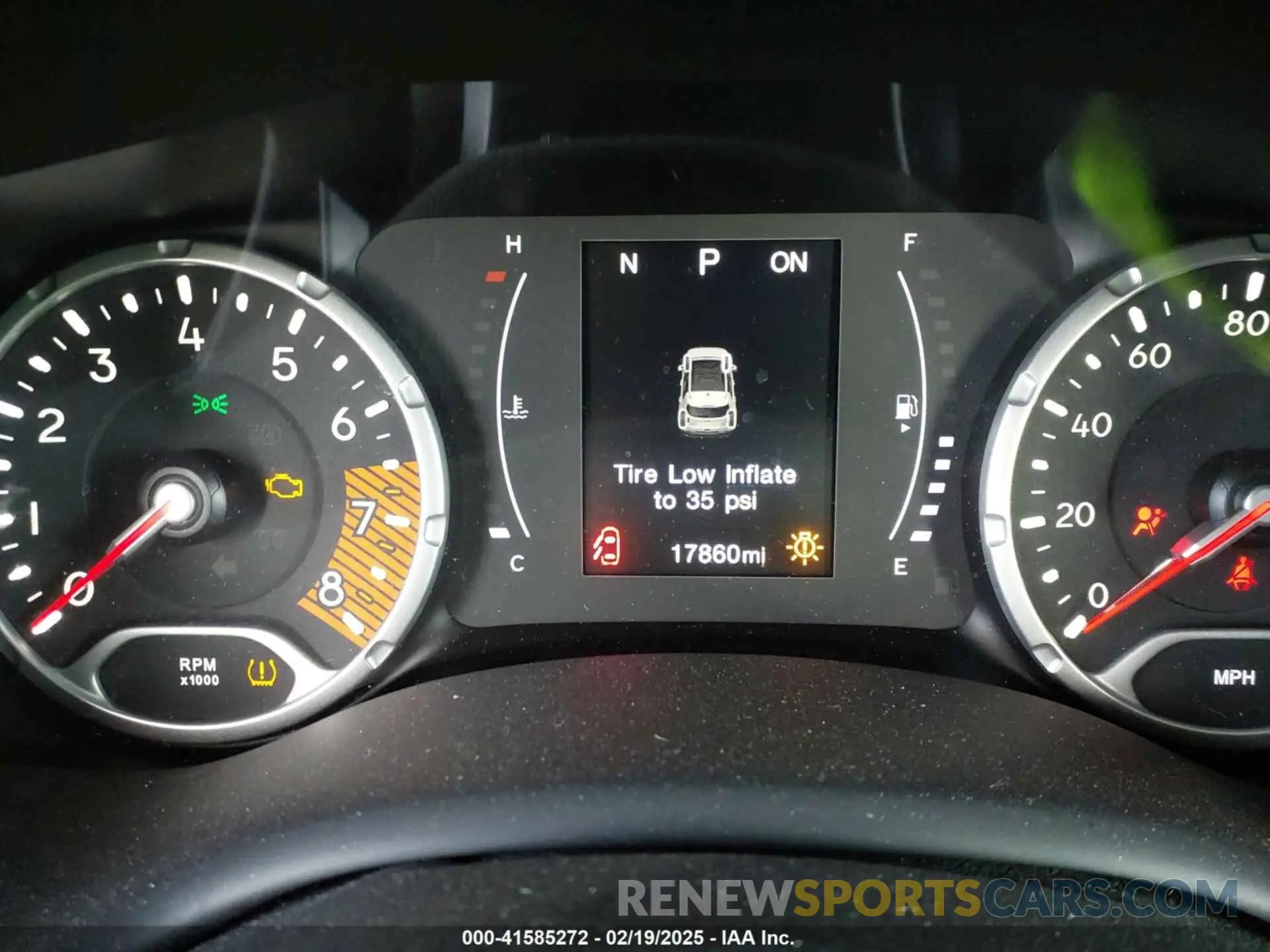 16 fotografías del automóvil dañado ZACNJAAB1LPL35899 JEEP RENEGADE 2020