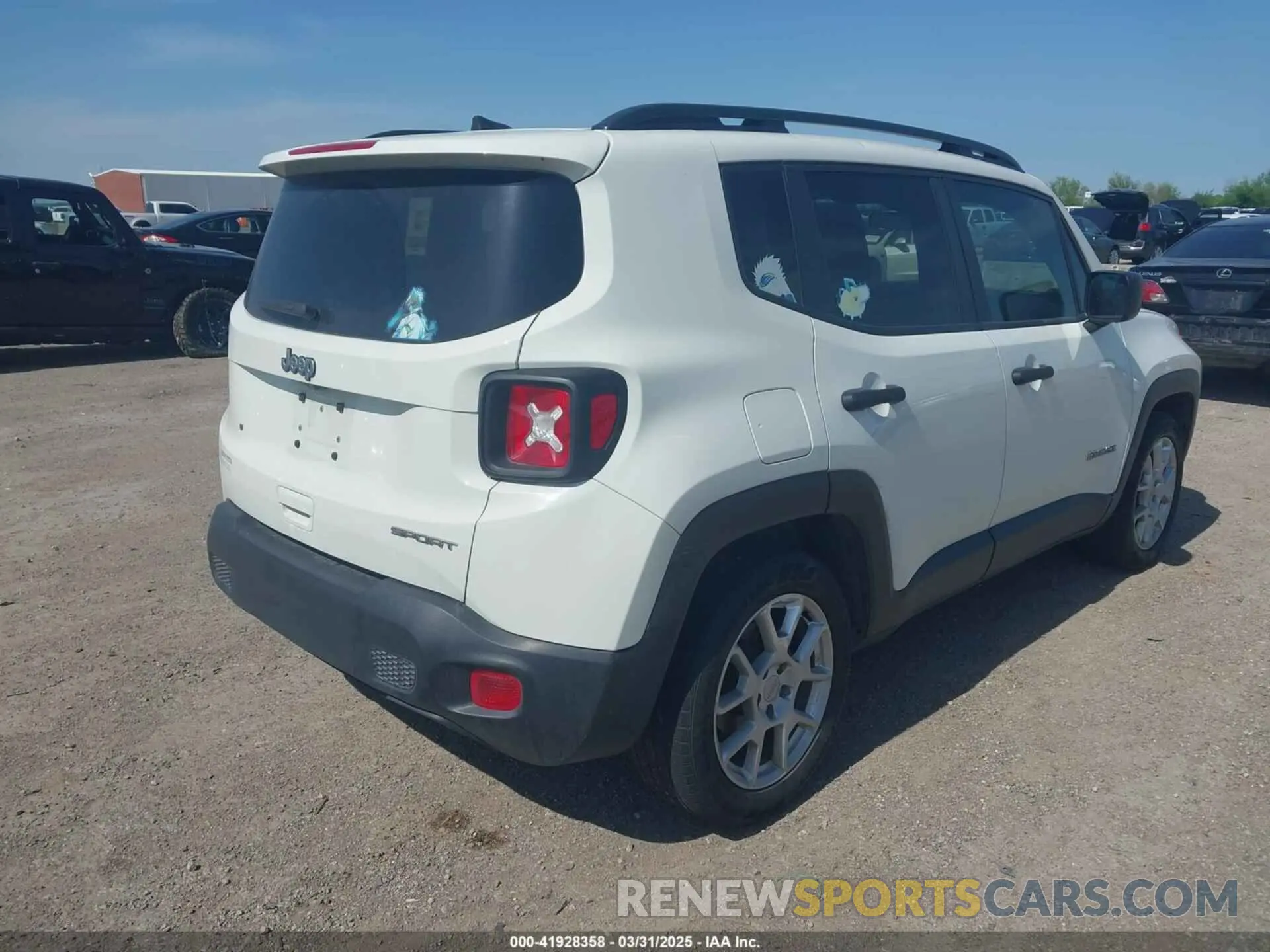 4 fotografías del automóvil dañado ZACNJAAB1LPL72466 JEEP RENEGADE 2020