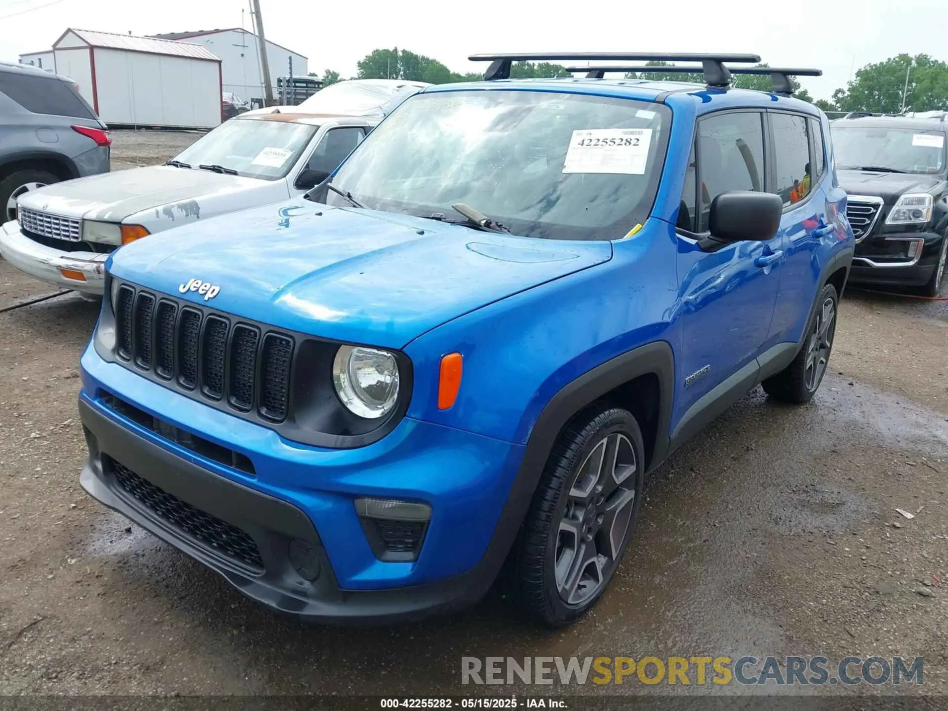 2 fotografías del automóvil dañado ZACNJAAB1LPL75674 JEEP RENEGADE 2020
