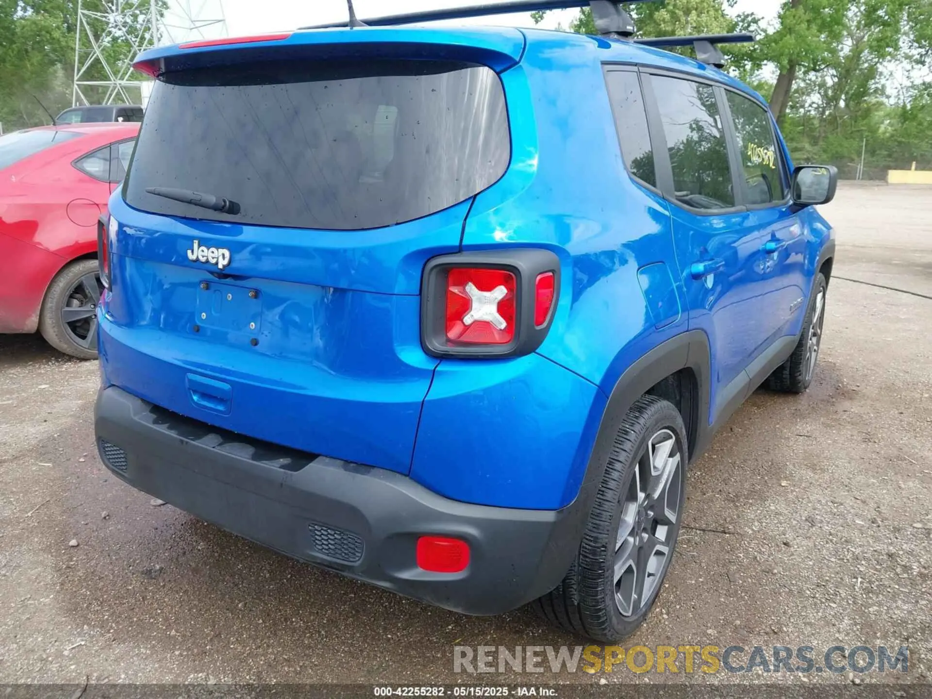 4 fotografías del automóvil dañado ZACNJAAB1LPL75674 JEEP RENEGADE 2020