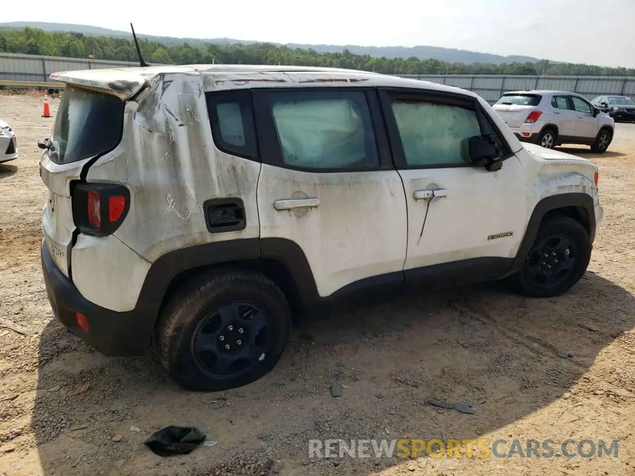 3 fotografías del automóvil dañado ZACNJAAB2LPL13149 JEEP RENEGADE 2020