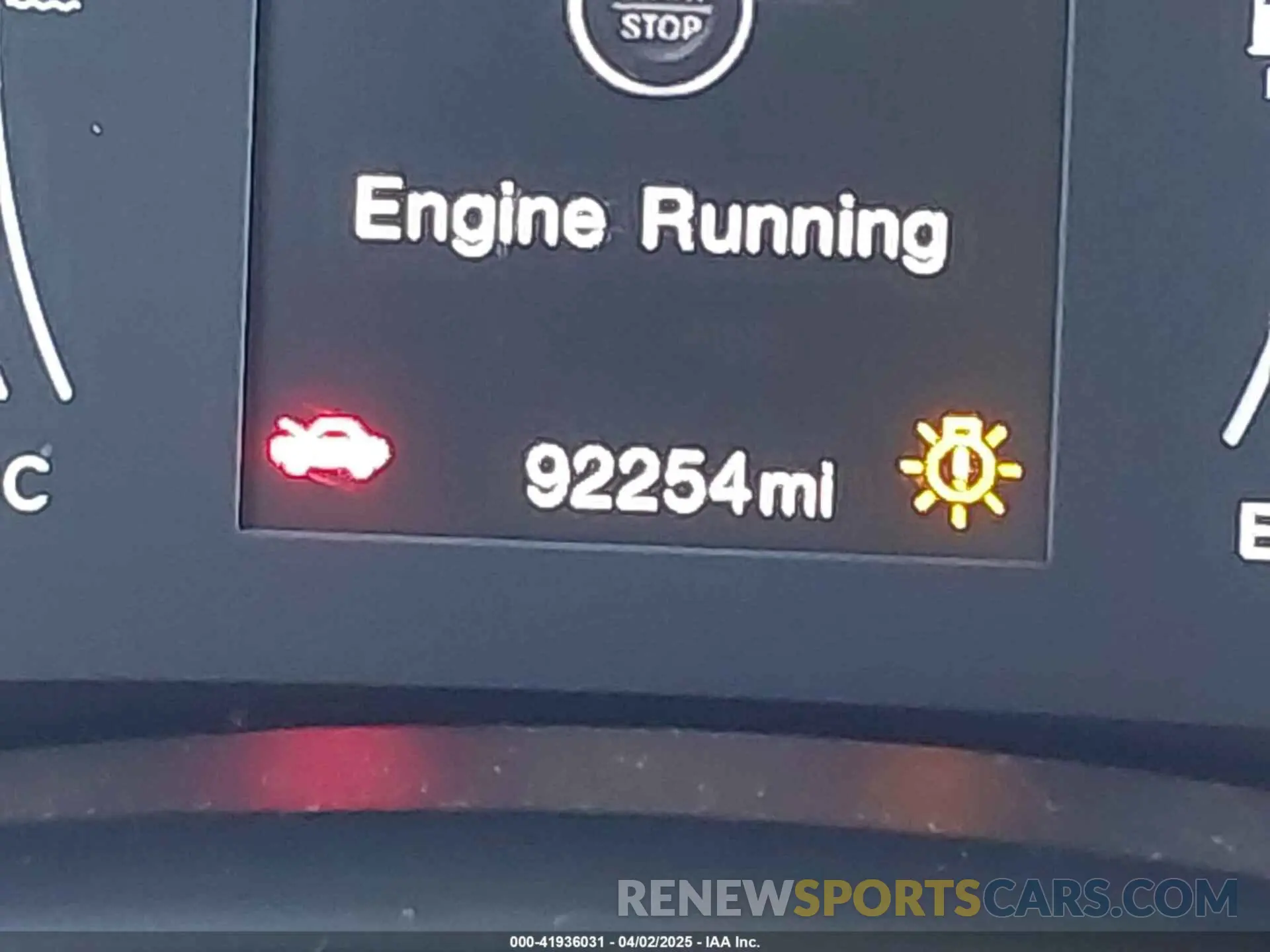 15 fotografías del automóvil dañado ZACNJAAB2LPL84352 JEEP RENEGADE 2020
