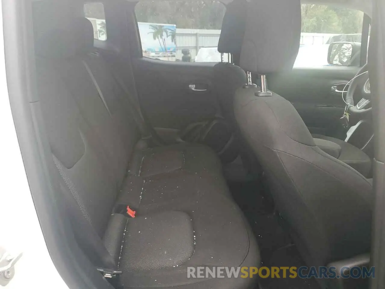 11 fotografías del automóvil dañado ZACNJAAB3LPL00927 JEEP RENEGADE 2020
