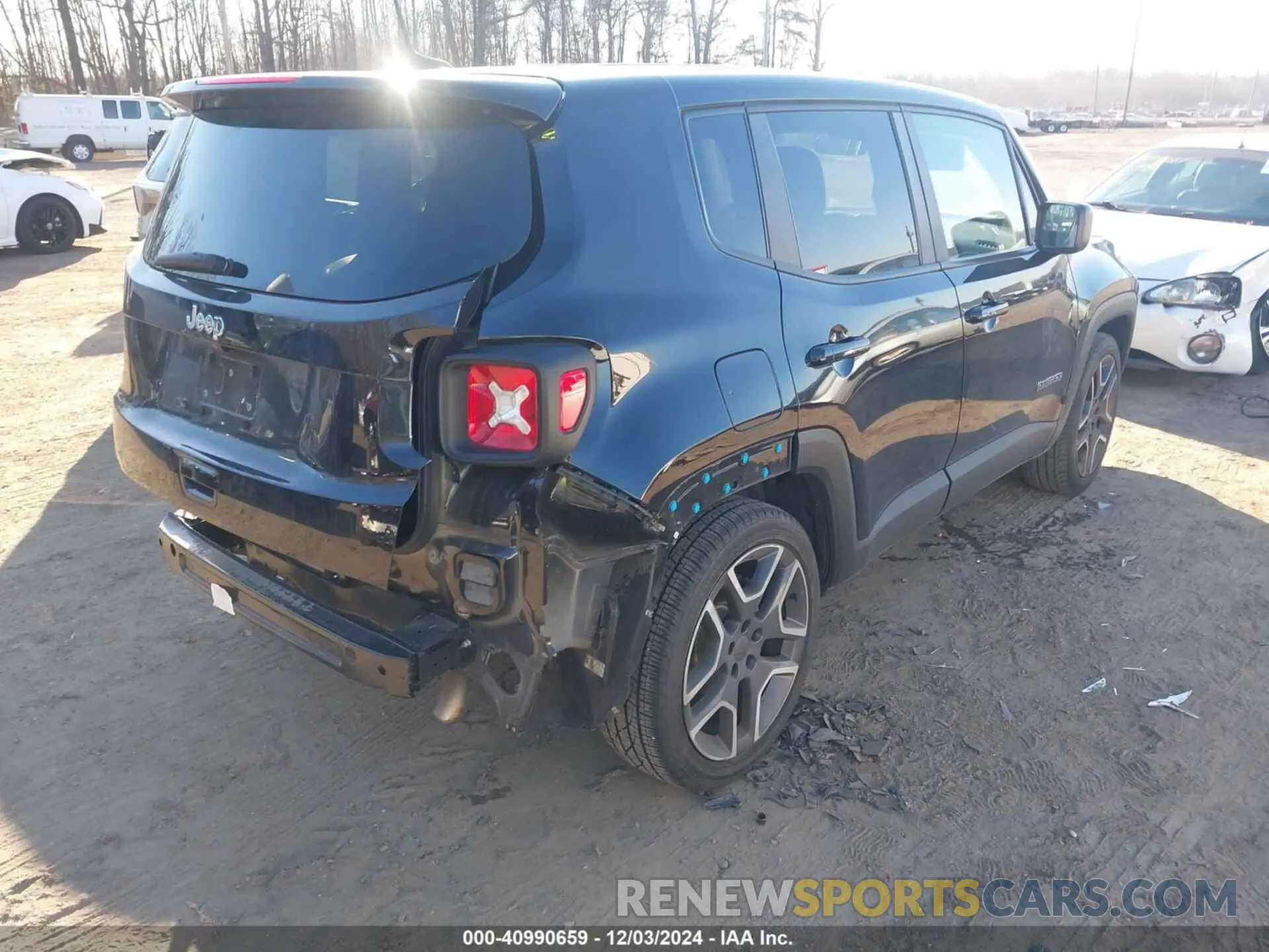 4 fotografías del automóvil dañado ZACNJAAB3LPL97434 JEEP RENEGADE 2020