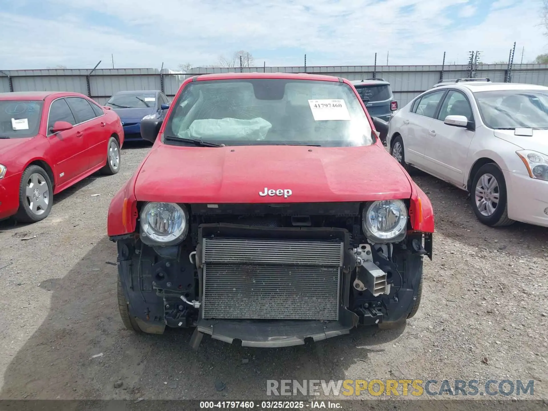 13 fotografías del automóvil dañado ZACNJAAB4LPM06853 JEEP RENEGADE 2020