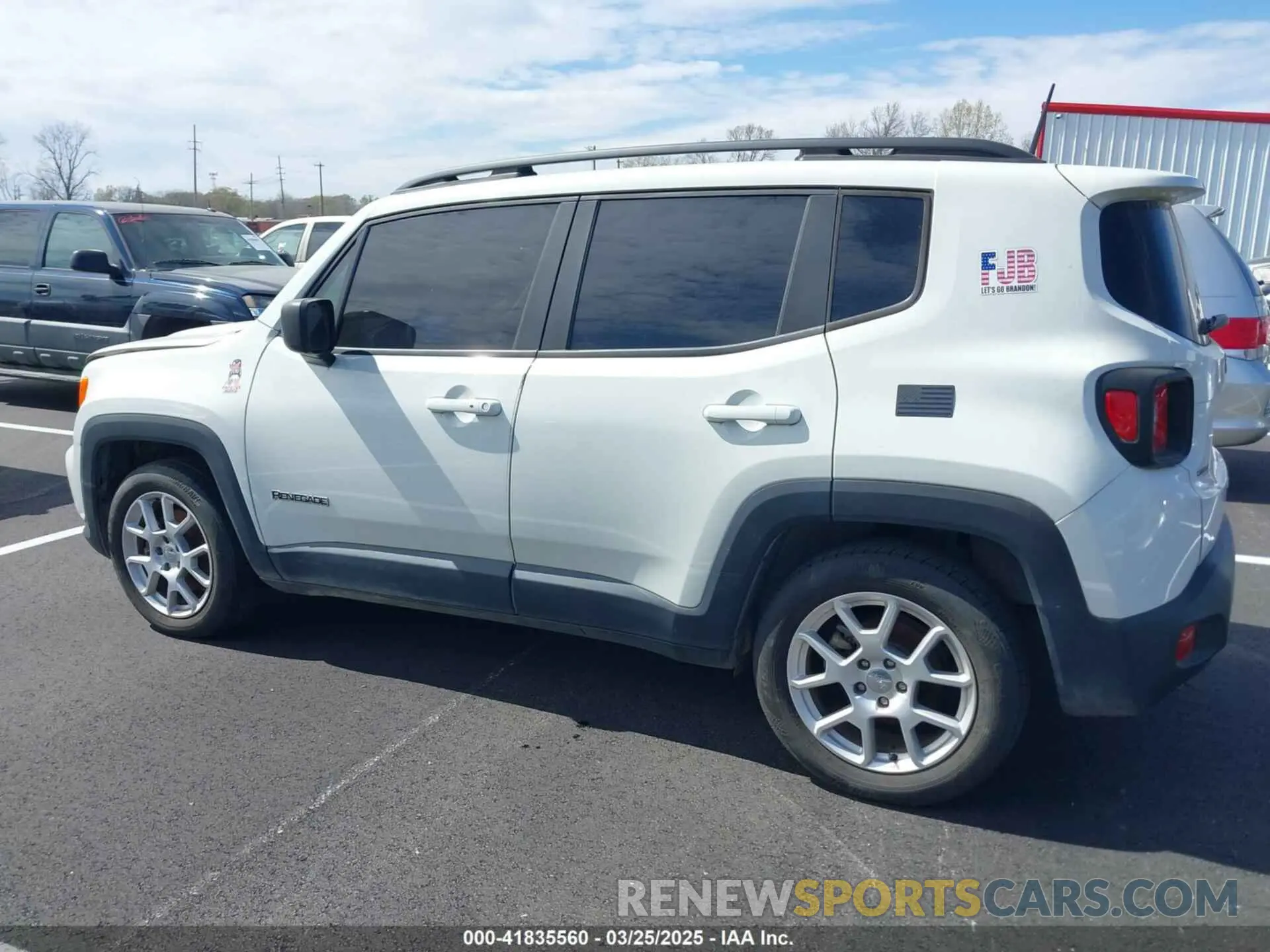 13 fotografías del automóvil dañado ZACNJAAB8LPK96809 JEEP RENEGADE 2020