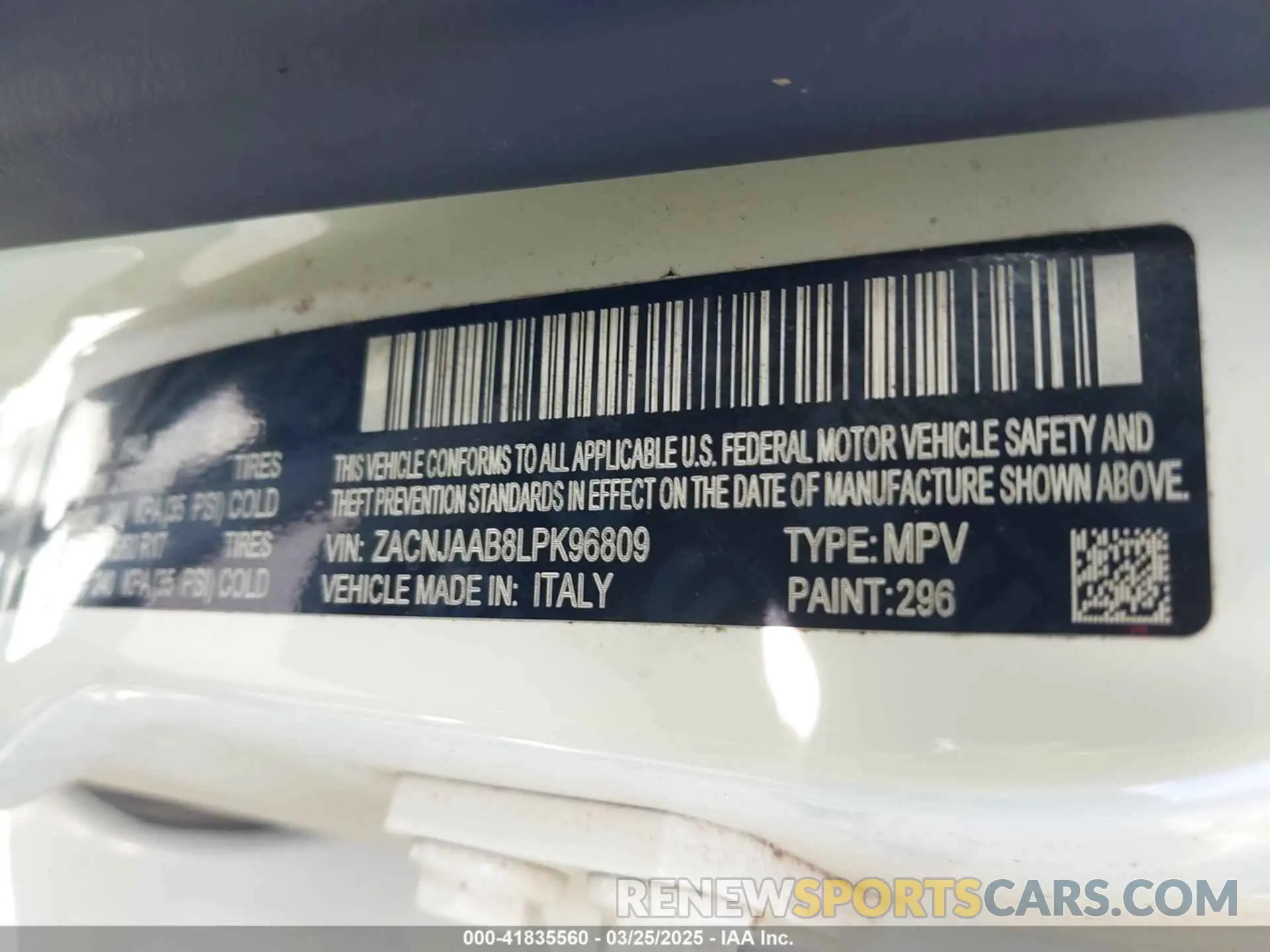 9 fotografías del automóvil dañado ZACNJAAB8LPK96809 JEEP RENEGADE 2020