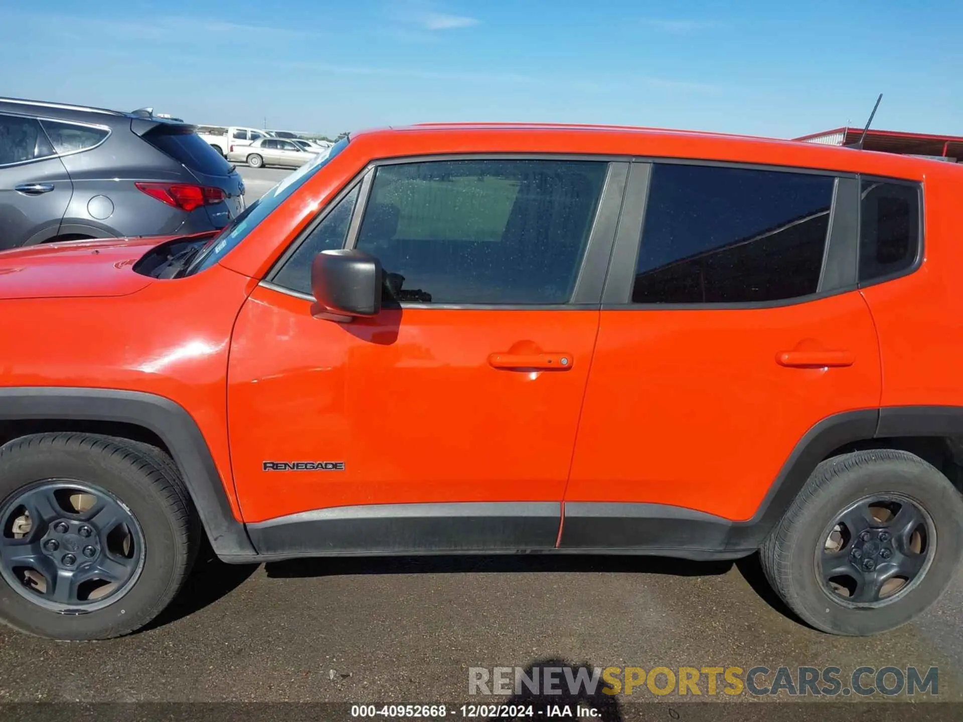 14 fotografías del automóvil dañado ZACNJAAB8LPL86428 JEEP RENEGADE 2020