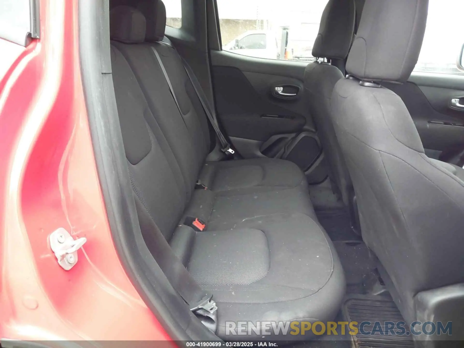 8 fotografías del automóvil dañado ZACNJAABXLPL52877 JEEP RENEGADE 2020