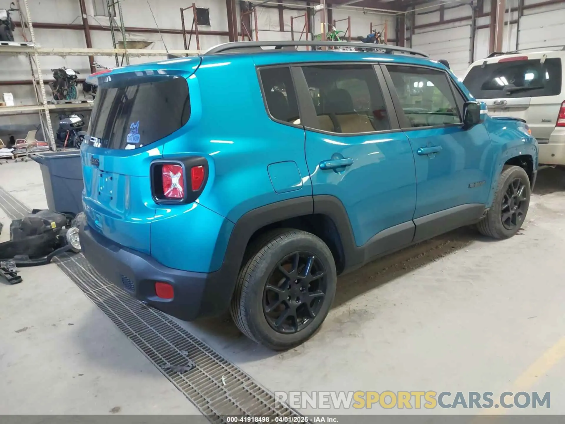 4 fotografías del automóvil dañado ZACNJABB0LPL09308 JEEP RENEGADE 2020