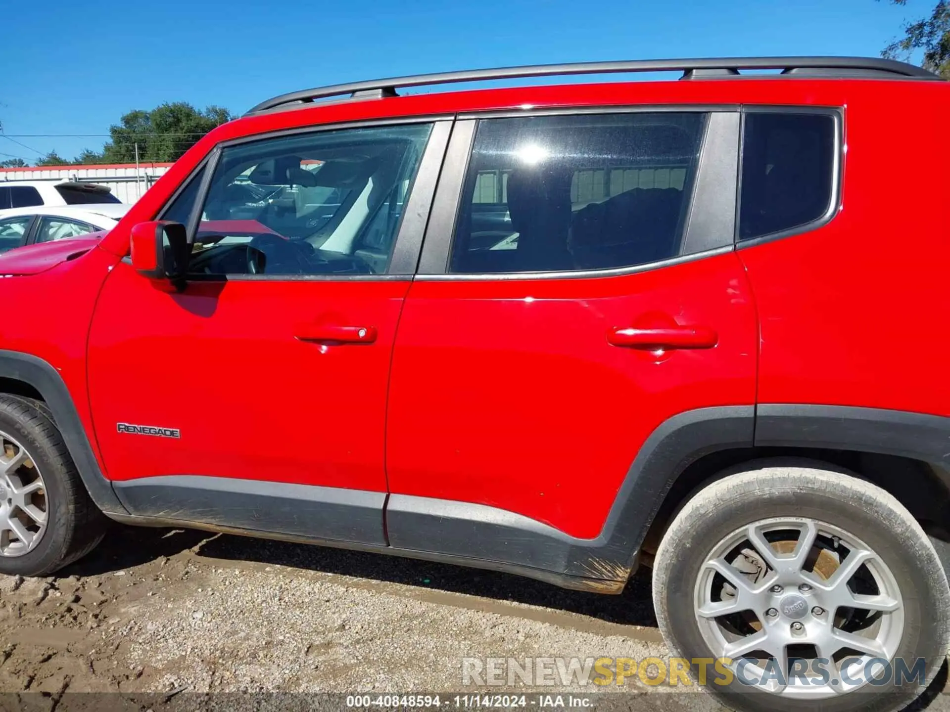 15 fotografías del automóvil dañado ZACNJABB0LPL21197 JEEP RENEGADE 2020