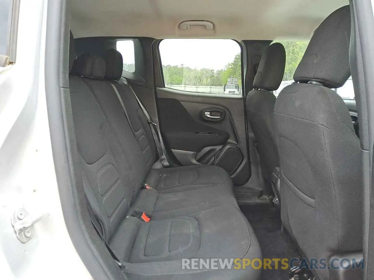 11 fotografías del automóvil dañado ZACNJABB0LPL50960 JEEP RENEGADE 2020