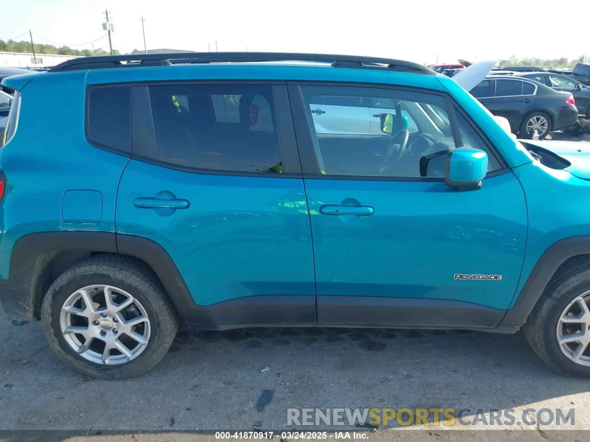 13 fotografías del automóvil dañado ZACNJABB1LPL03274 JEEP RENEGADE 2020