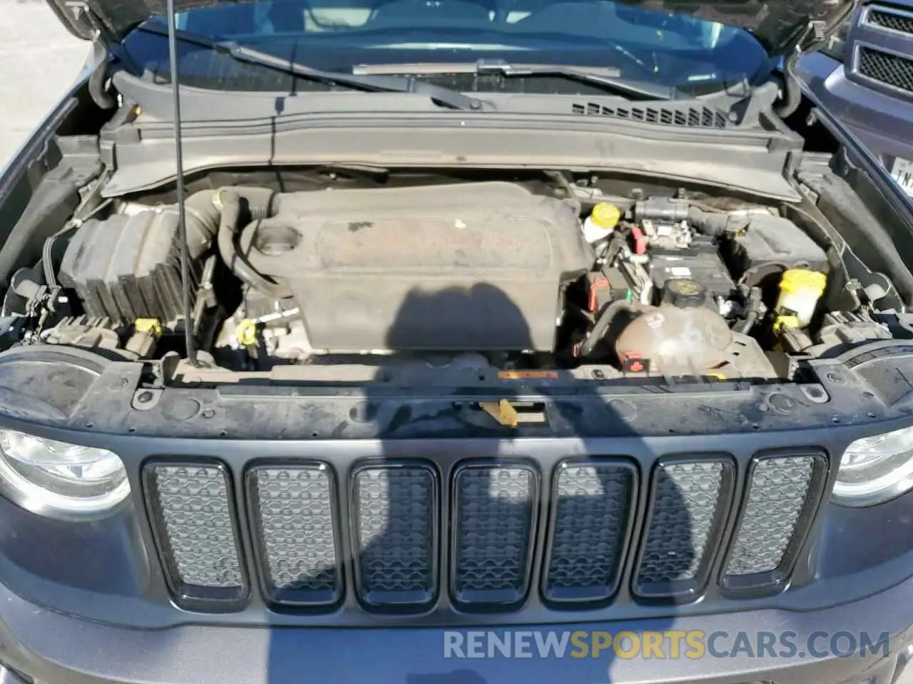 14 fotografías del automóvil dañado ZACNJABB3LPL83581 JEEP RENEGADE 2020