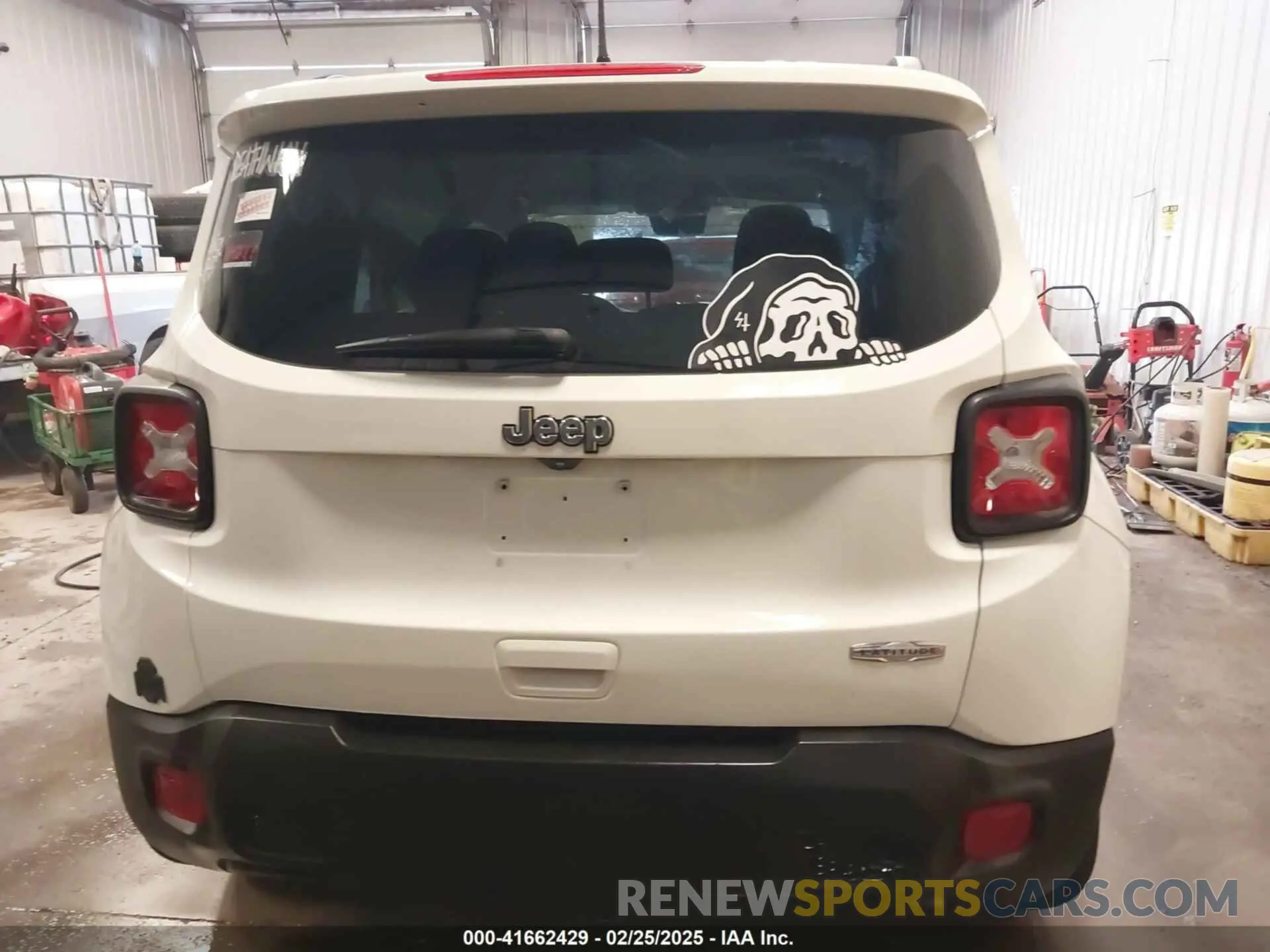 16 fotografías del automóvil dañado ZACNJABB4LPL26676 JEEP RENEGADE 2020
