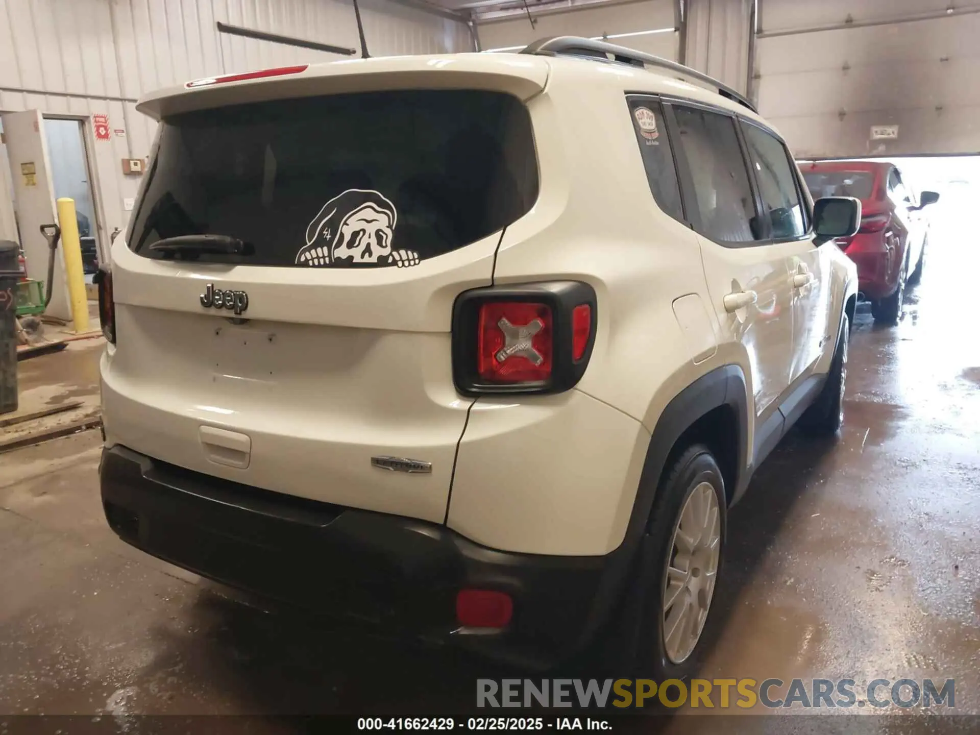 4 fotografías del automóvil dañado ZACNJABB4LPL26676 JEEP RENEGADE 2020