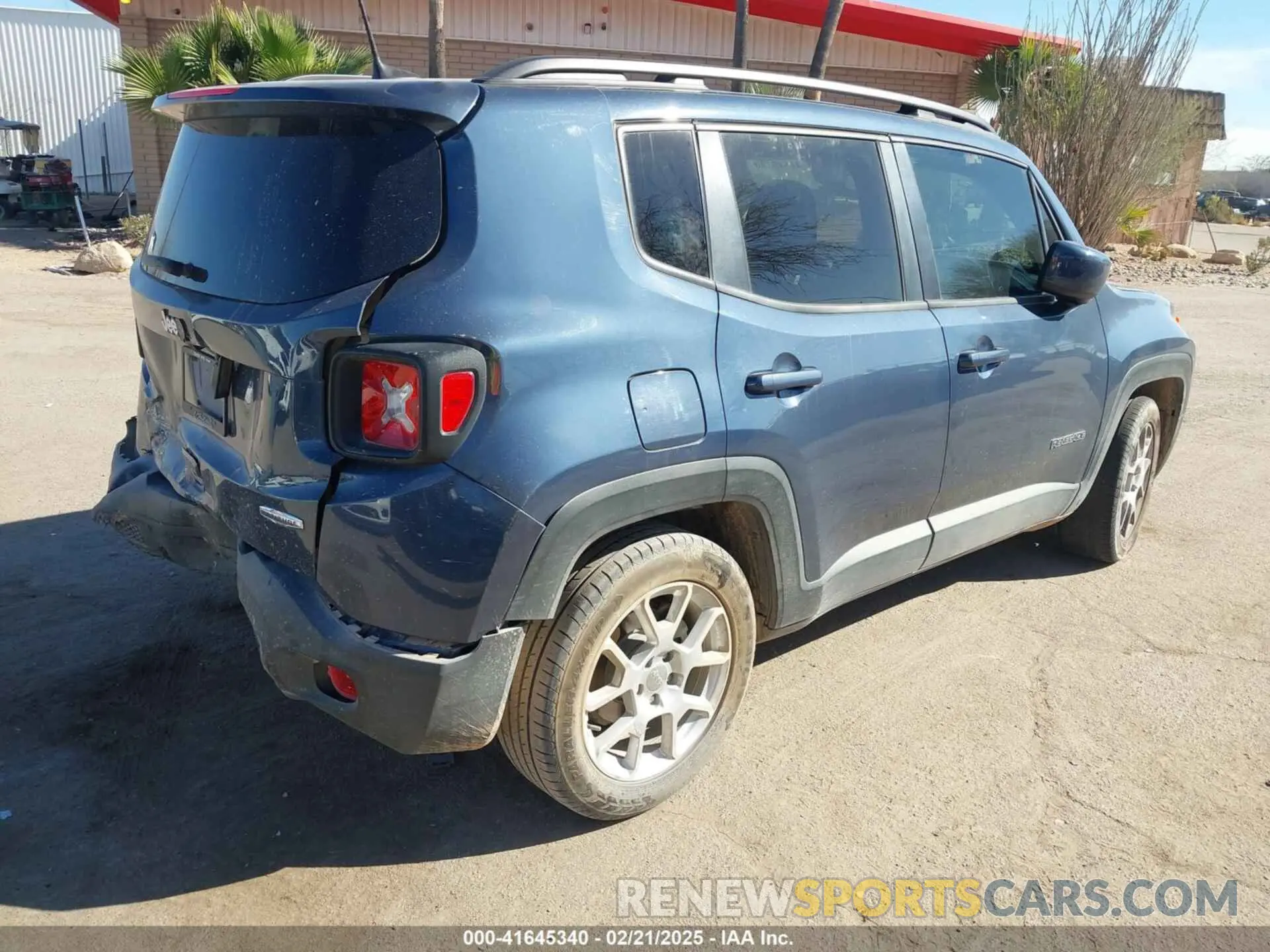 4 fotografías del automóvil dañado ZACNJABB4LPL84593 JEEP RENEGADE 2020