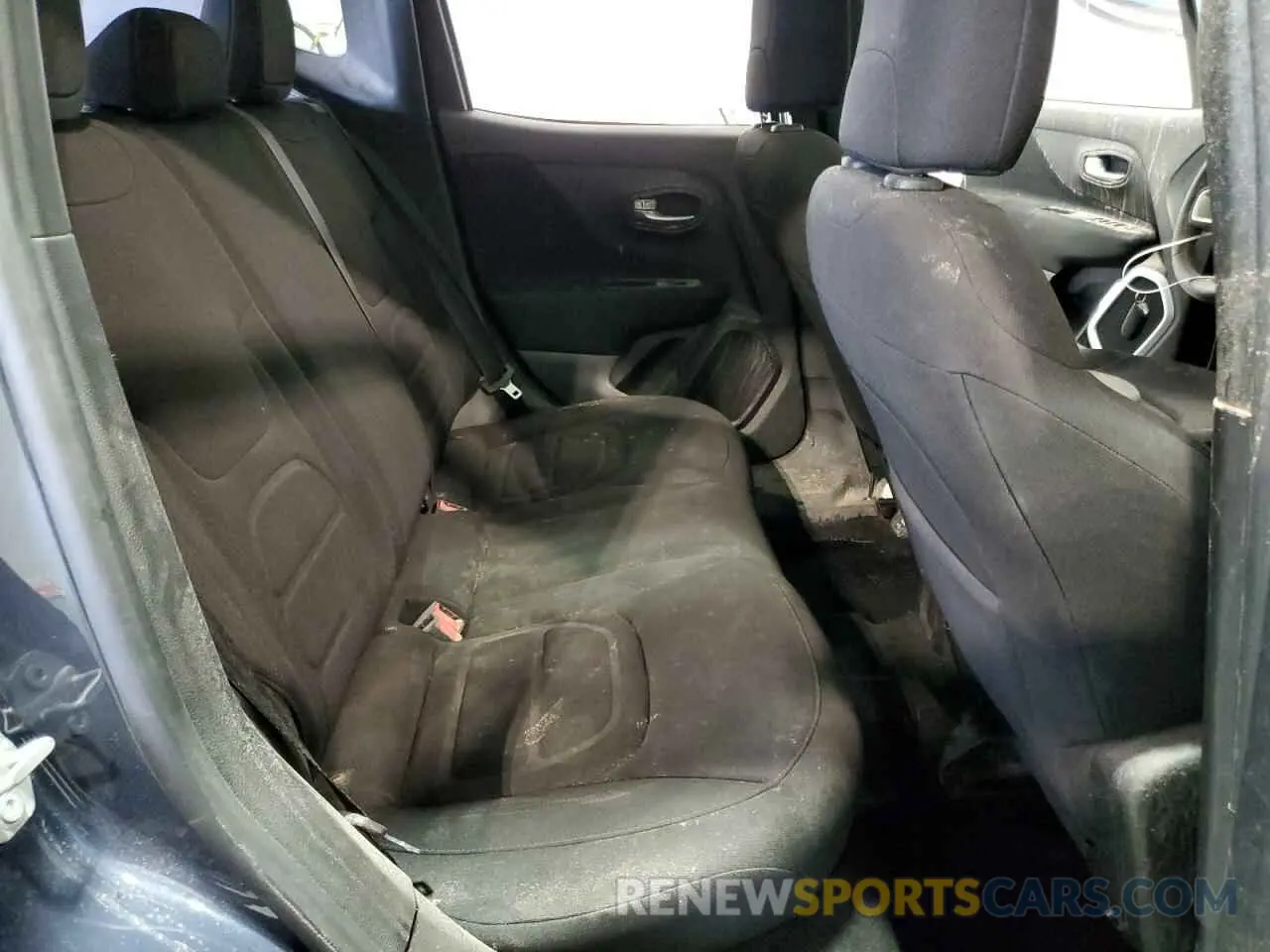 11 fotografías del automóvil dañado ZACNJABB5LPM00218 JEEP RENEGADE 2020