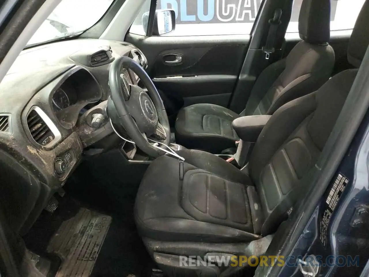 7 fotografías del automóvil dañado ZACNJABB5LPM00218 JEEP RENEGADE 2020