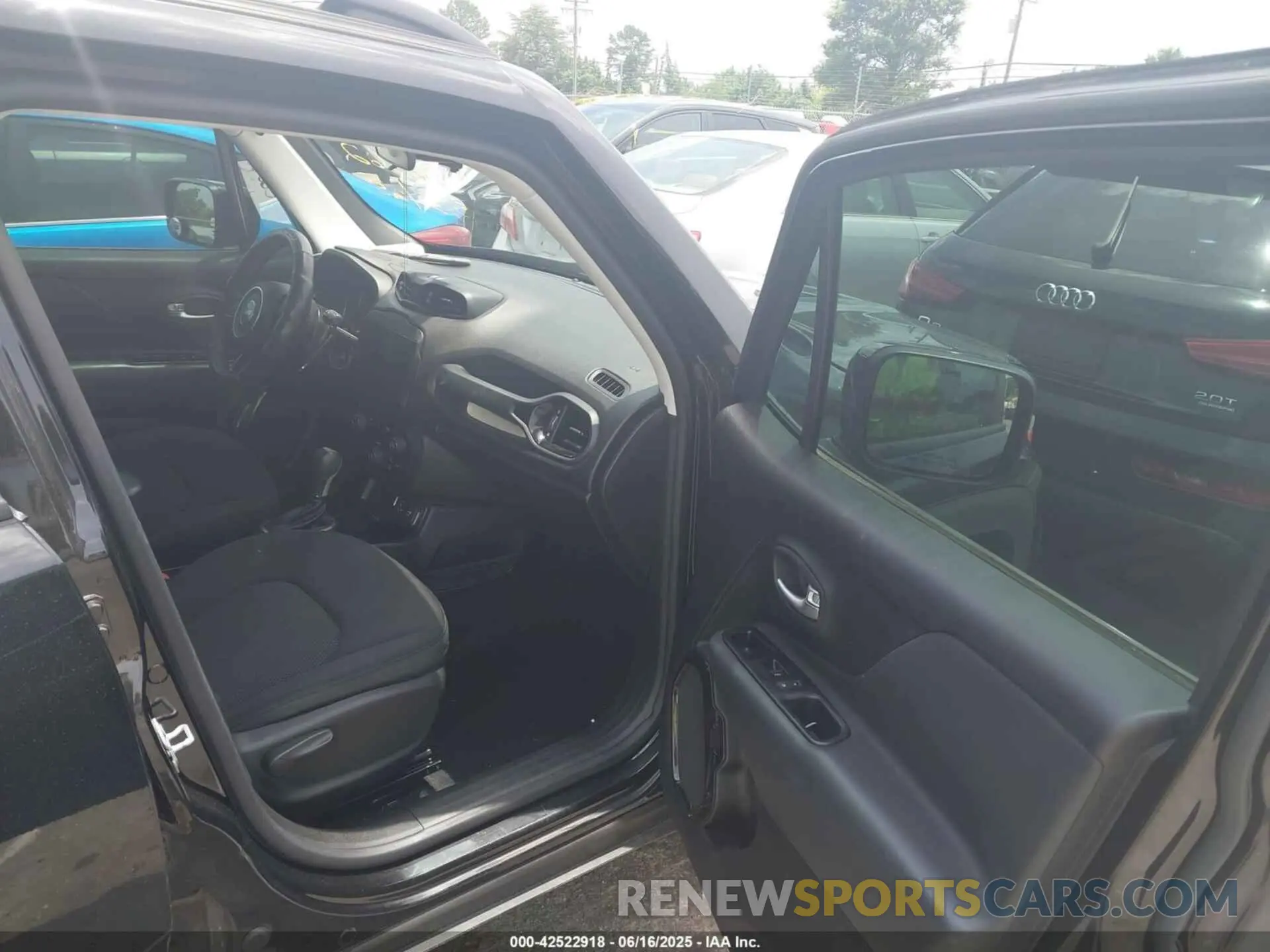 5 fotografías del automóvil dañado ZACNJABB8LPL16362 JEEP RENEGADE 2020