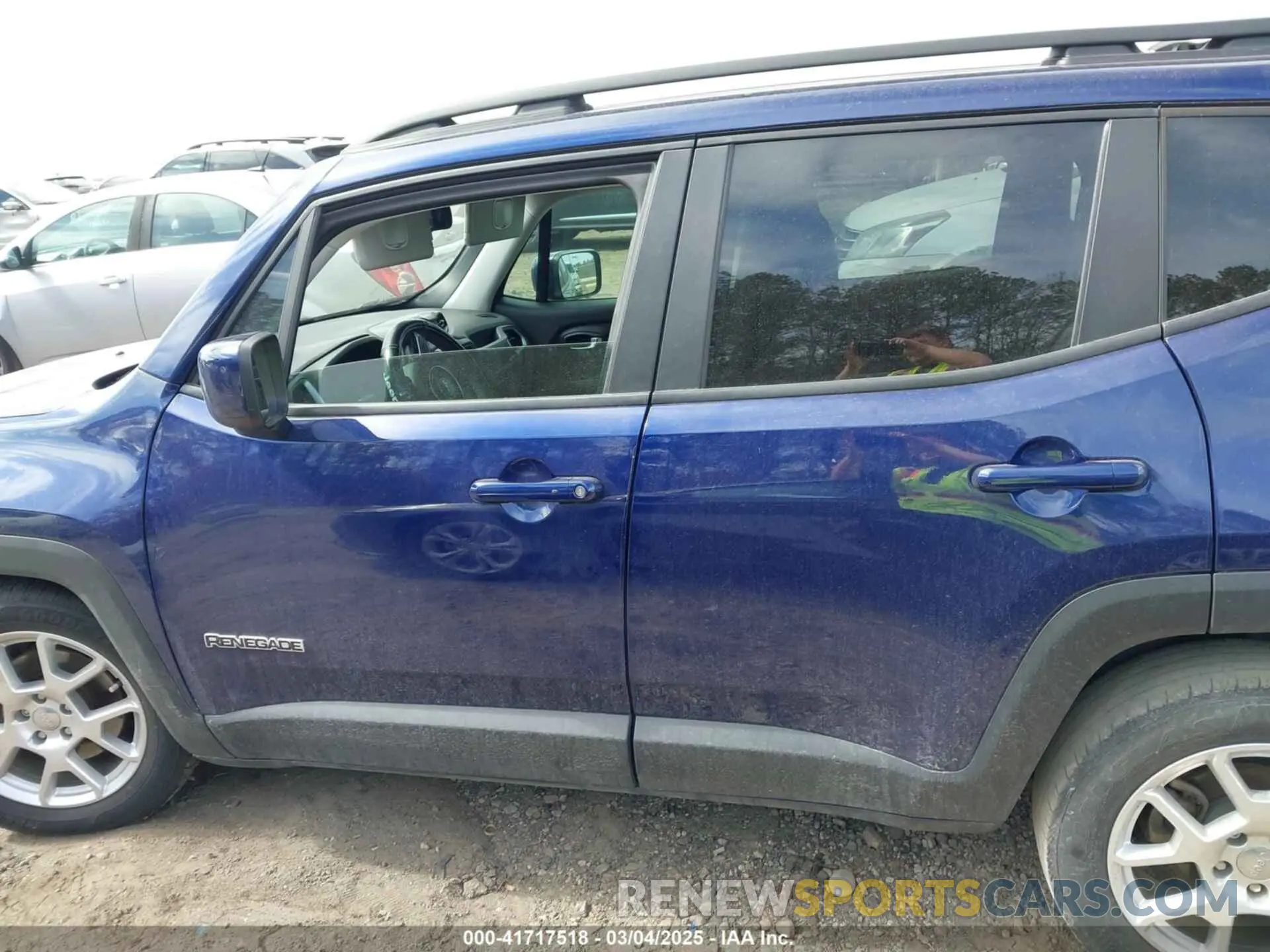 14 fotografías del automóvil dañado ZACNJABB8LPL68316 JEEP RENEGADE 2020