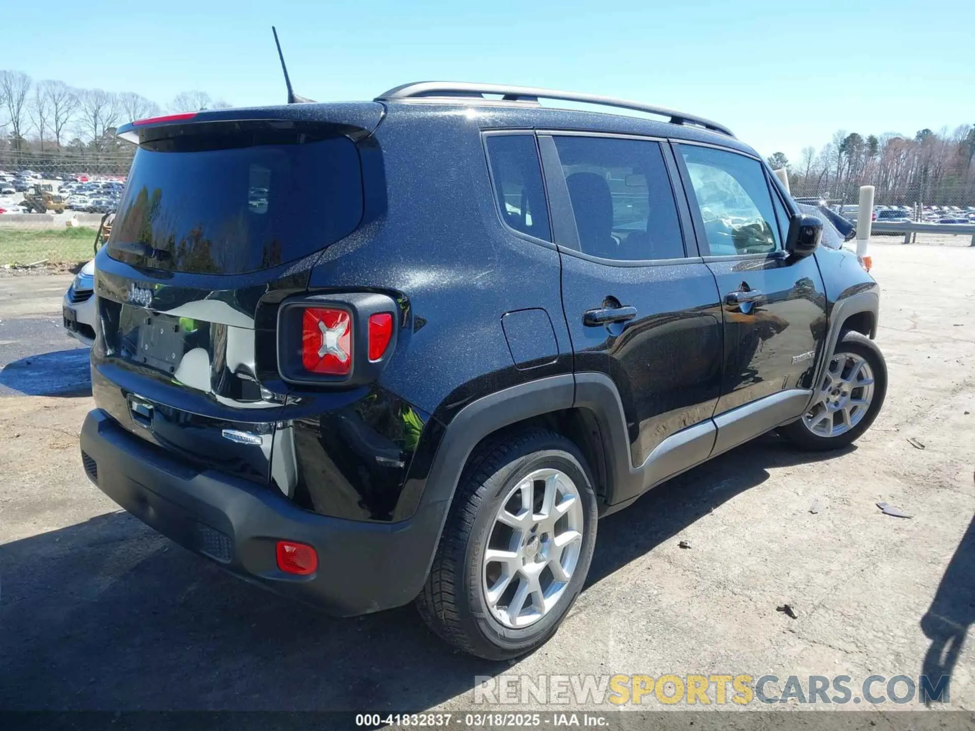 4 fotografías del automóvil dañado ZACNJABB9LPL63724 JEEP RENEGADE 2020
