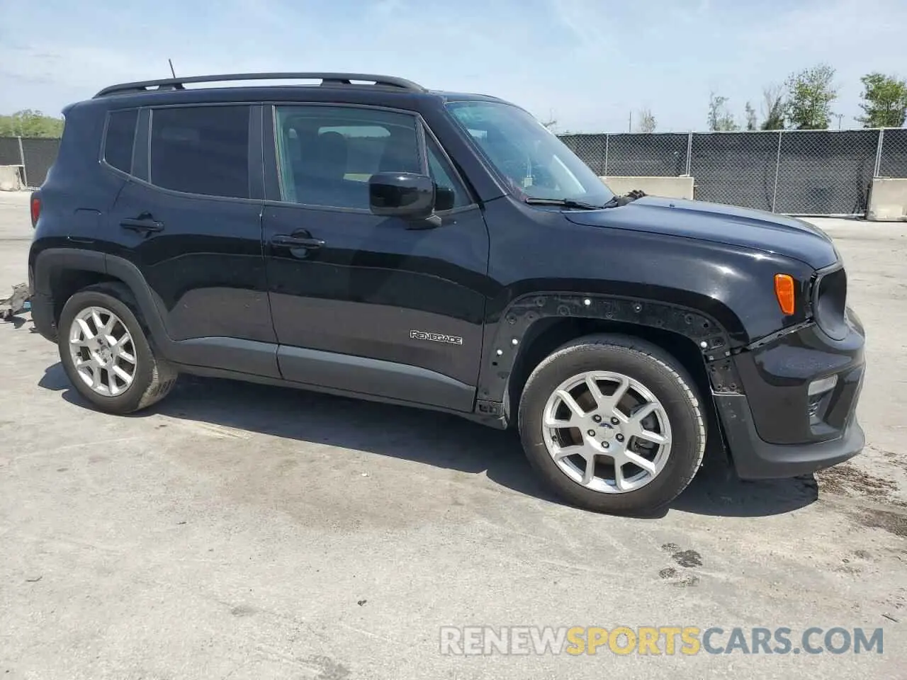 4 fotografías del automóvil dañado ZACNJABB9LPL65716 JEEP RENEGADE 2020