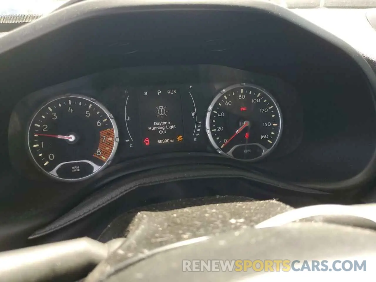 9 fotografías del automóvil dañado ZACNJABB9LPL65716 JEEP RENEGADE 2020