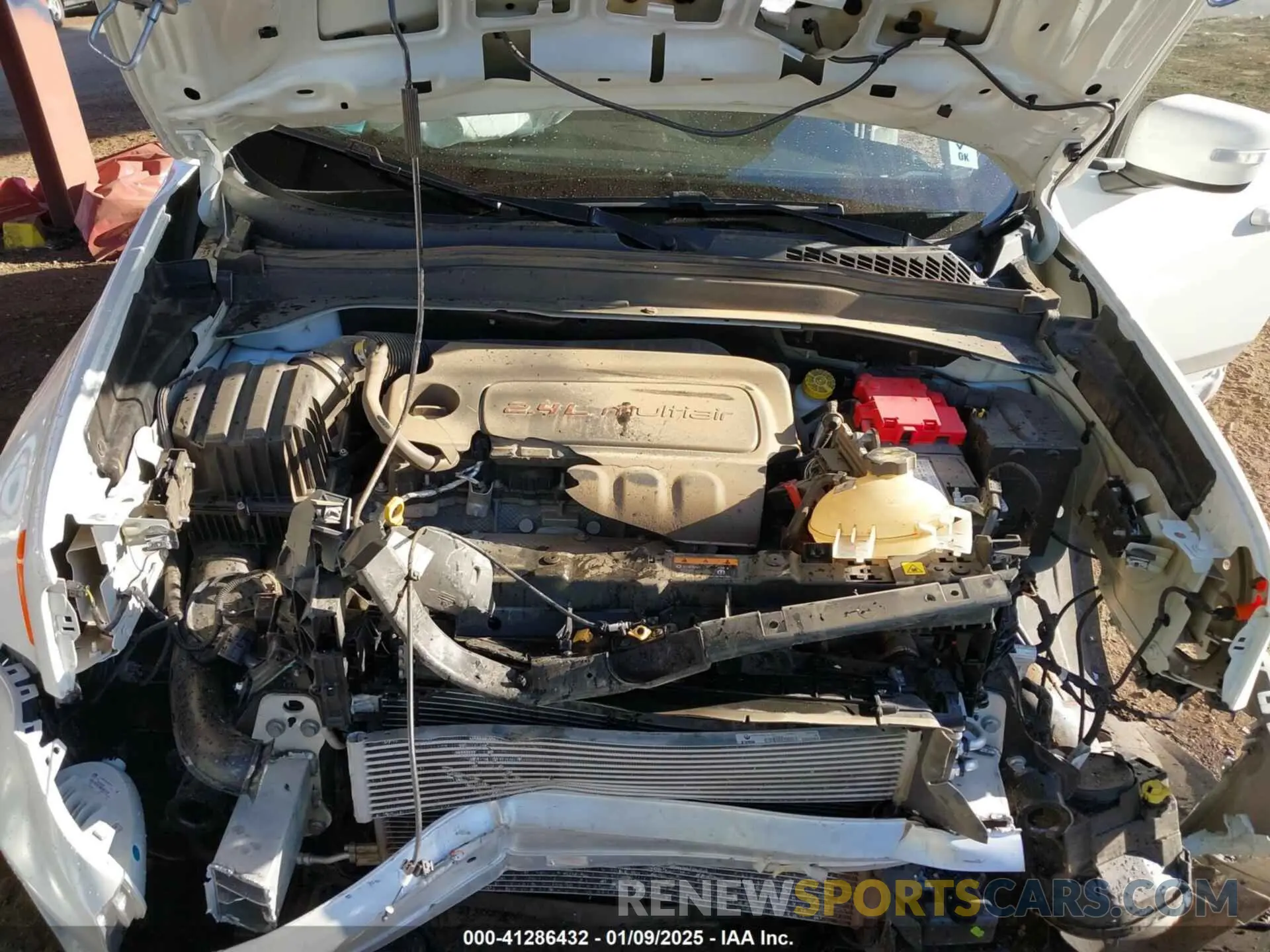 10 fotografías del automóvil dañado ZACNJABB9LPL84900 JEEP RENEGADE 2020