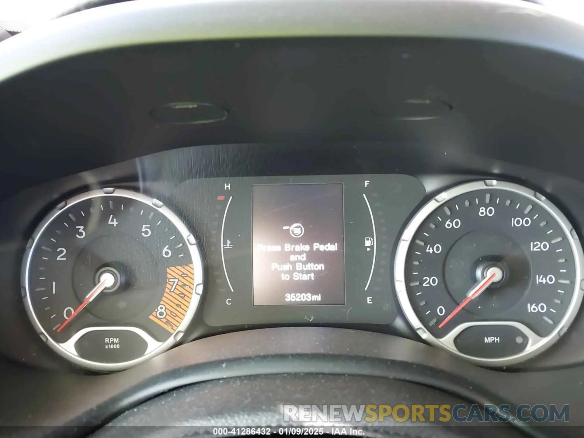 7 fotografías del automóvil dañado ZACNJABB9LPL84900 JEEP RENEGADE 2020