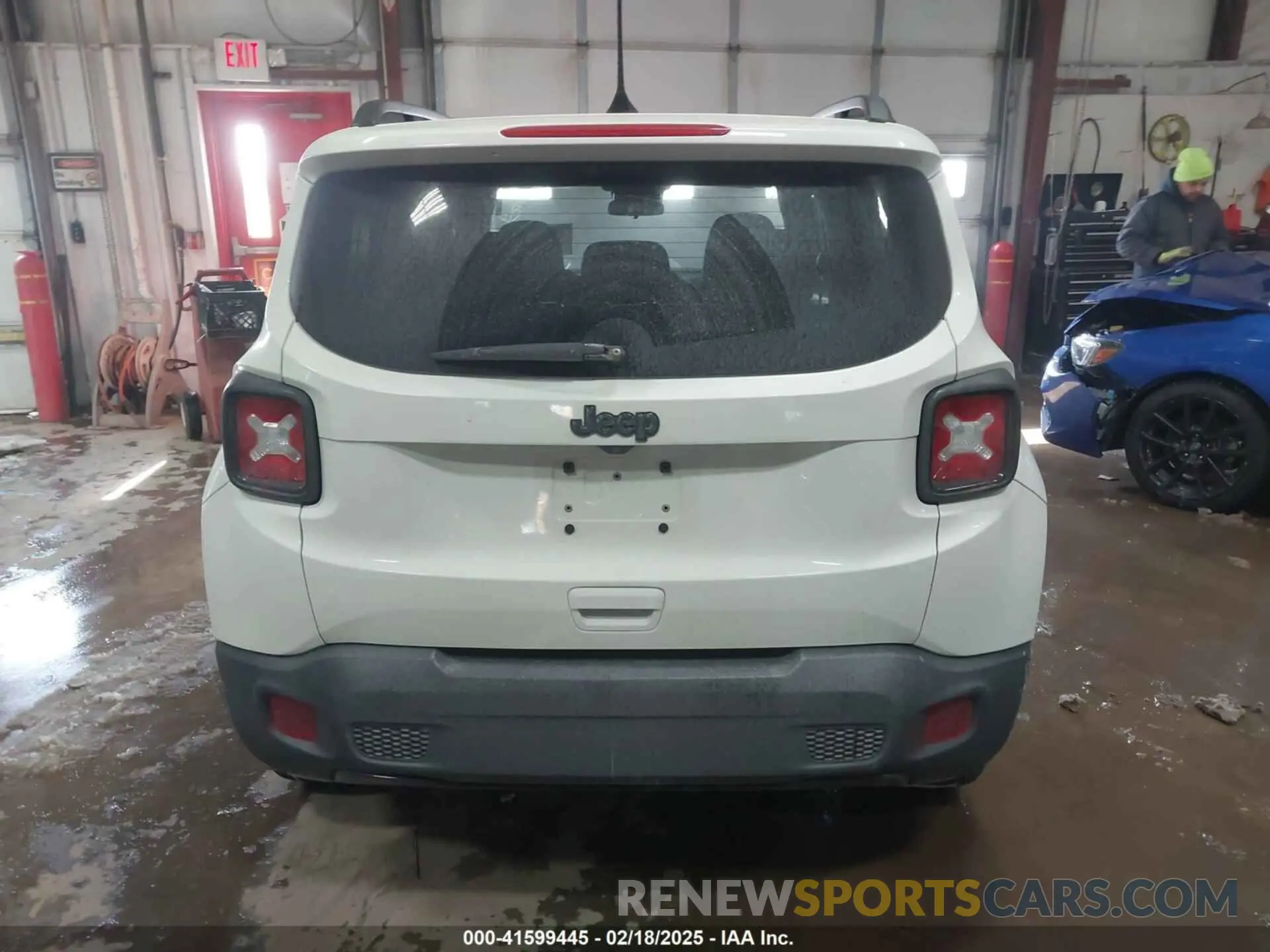 16 fotografías del automóvil dañado ZACNJABBXLPL10367 JEEP RENEGADE 2020
