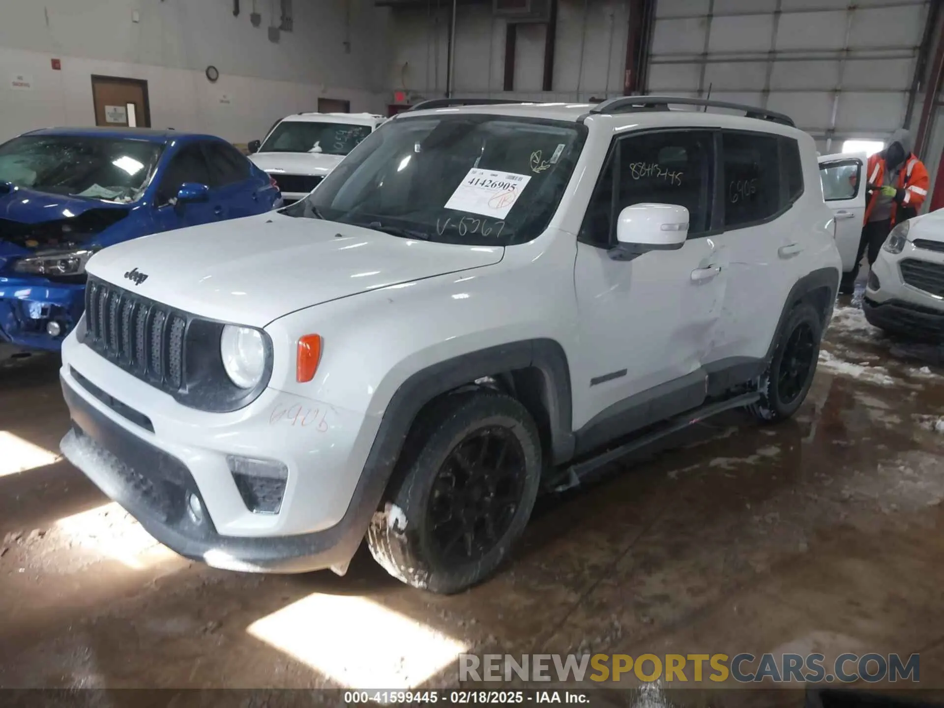2 fotografías del automóvil dañado ZACNJABBXLPL10367 JEEP RENEGADE 2020