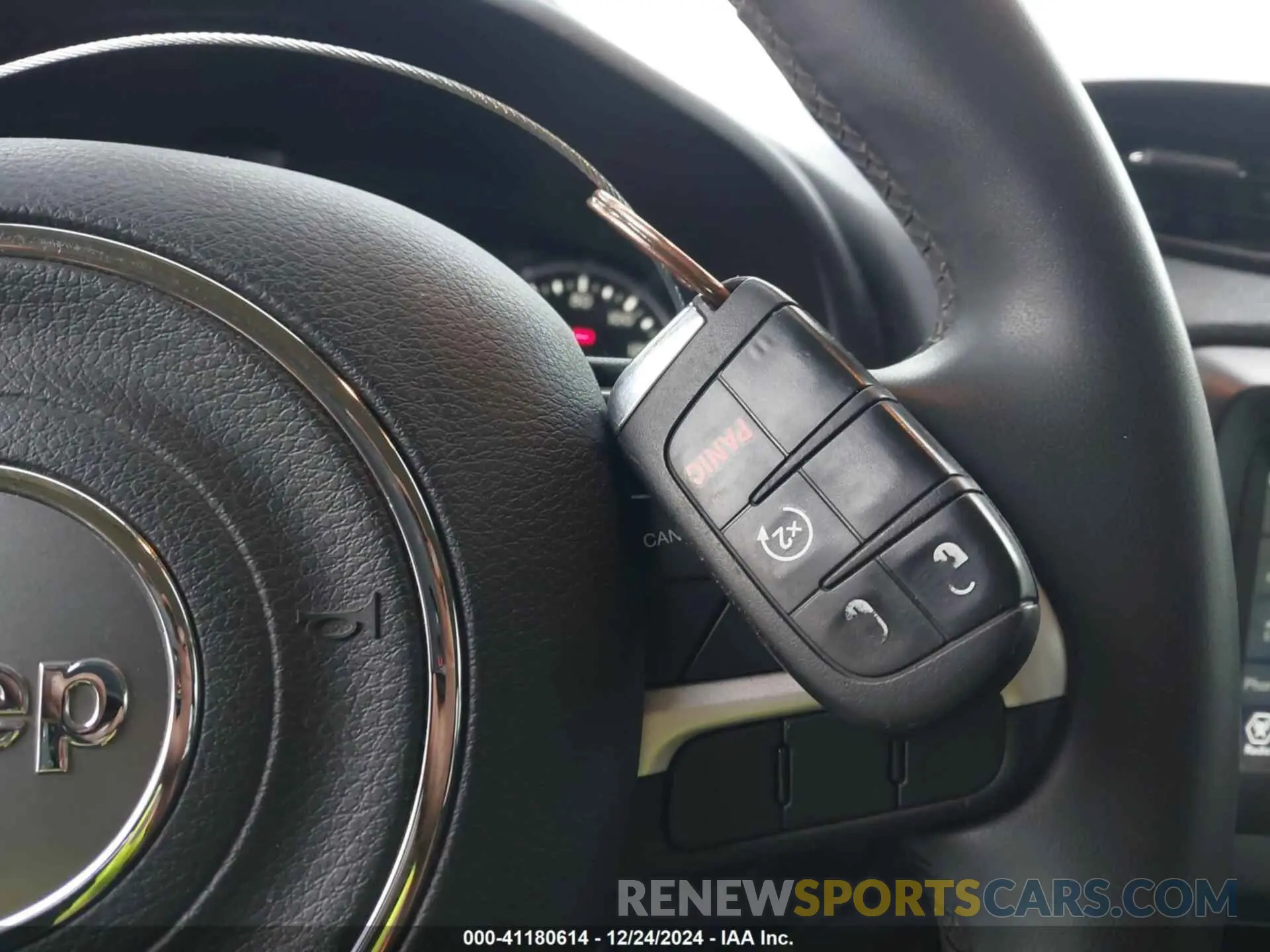11 fotografías del automóvil dañado ZACNJABBXLPM00506 JEEP RENEGADE 2020