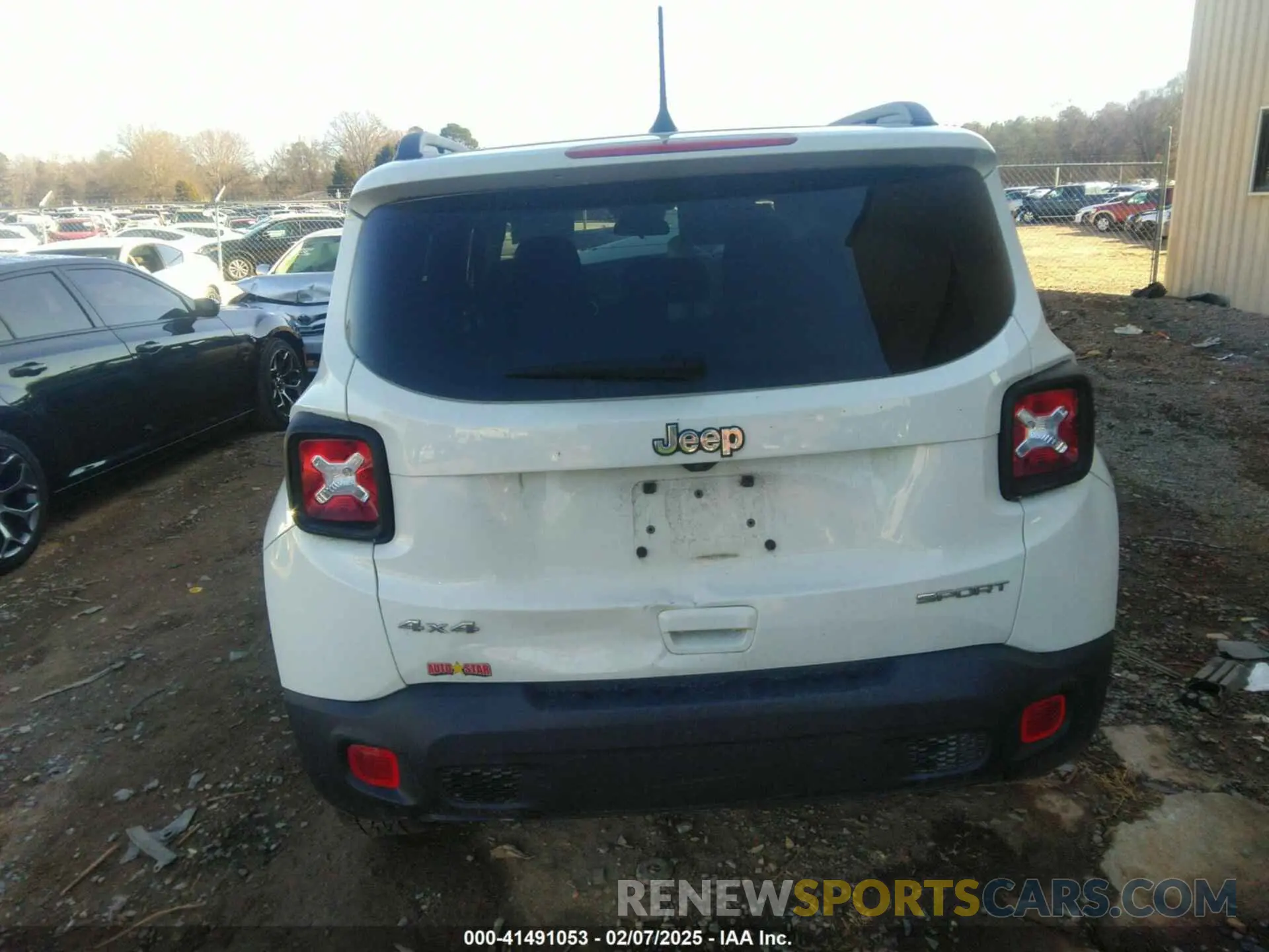 16 fotografías del automóvil dañado ZACNJBAB1LPL03878 JEEP RENEGADE 2020