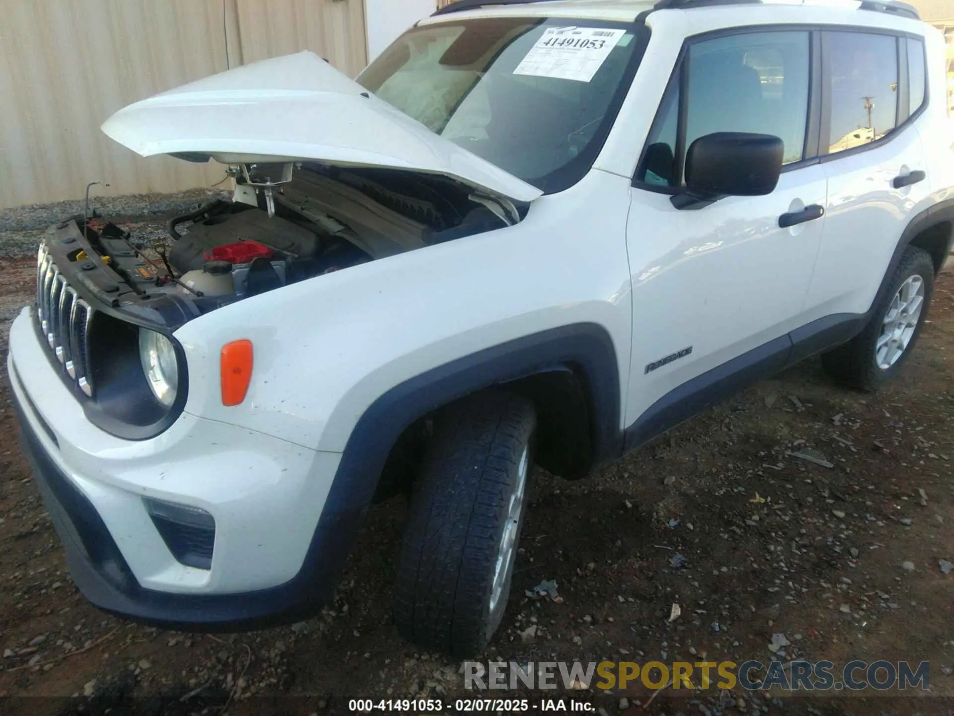 2 fotografías del automóvil dañado ZACNJBAB1LPL03878 JEEP RENEGADE 2020